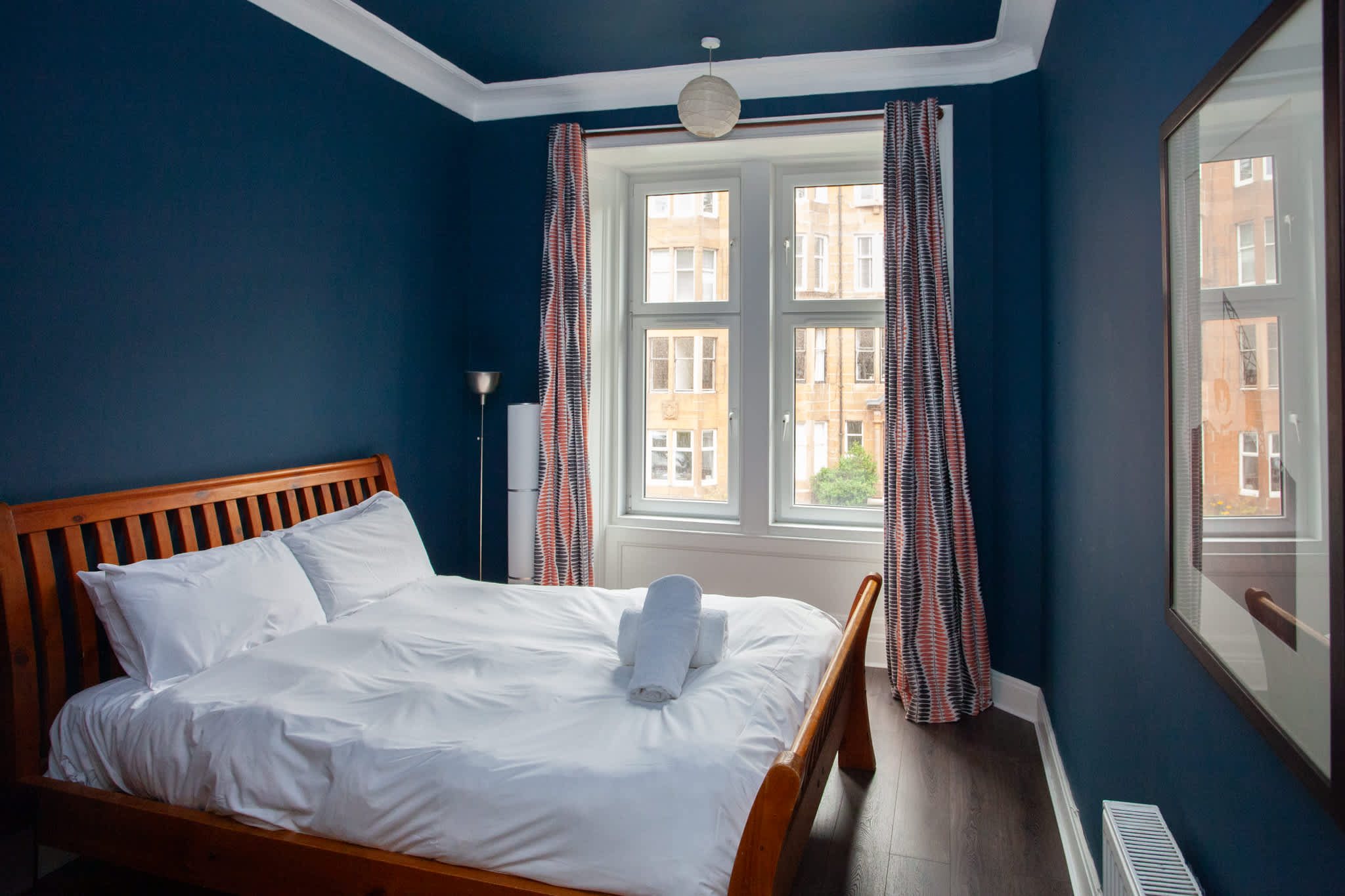 View Stylish 1 Bedroom Flat in Glasgow West End in 51 Airlie Street G12 9SP Stylish 1 Bedroom Flat in Glasgow West End in 51 Airlie Street G12 9SP - Property image 8 - VivreStays