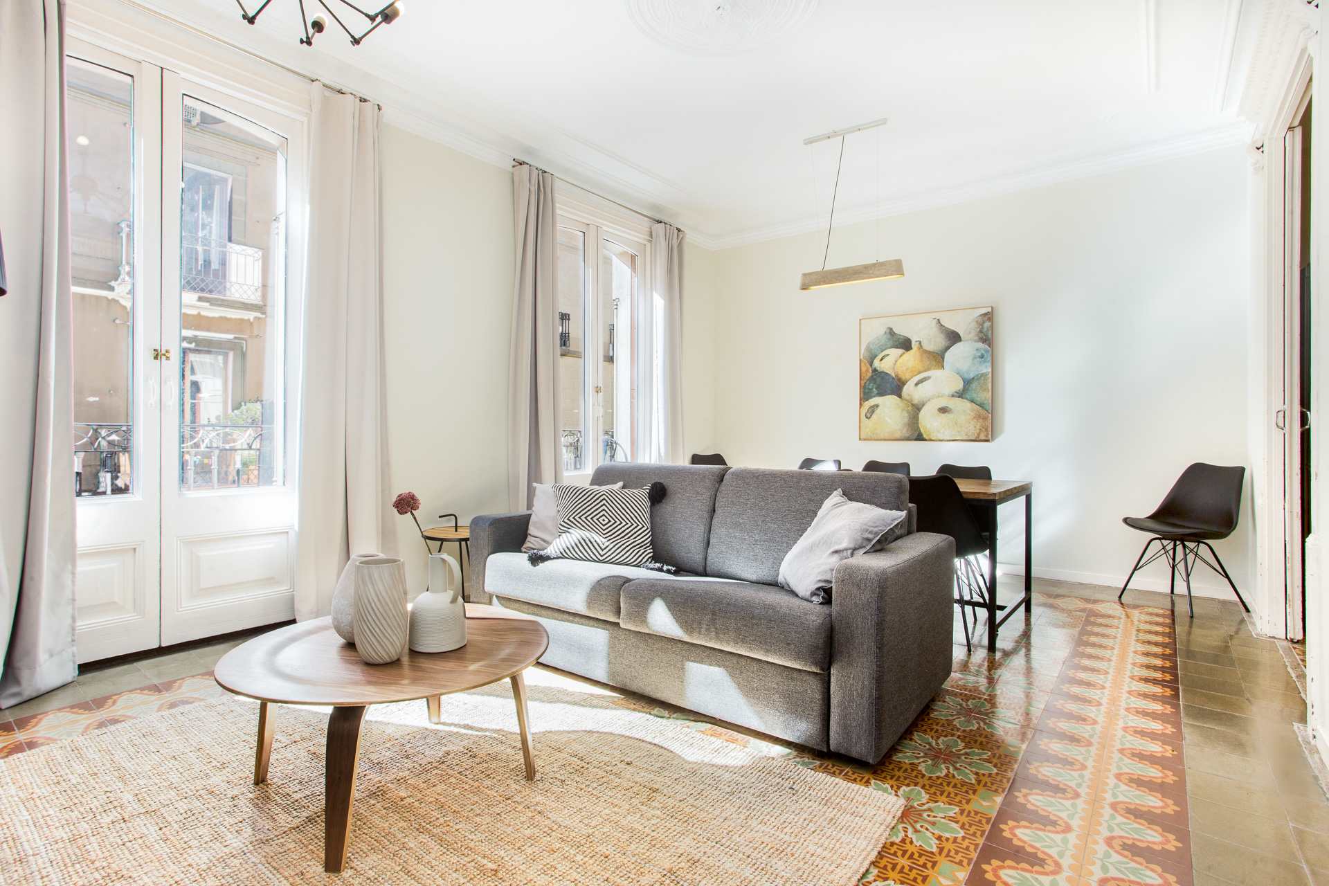 Next to the beach - Las Ramblas 4 bedroom with balcony — Barcelona, Catalunya — vacation rental