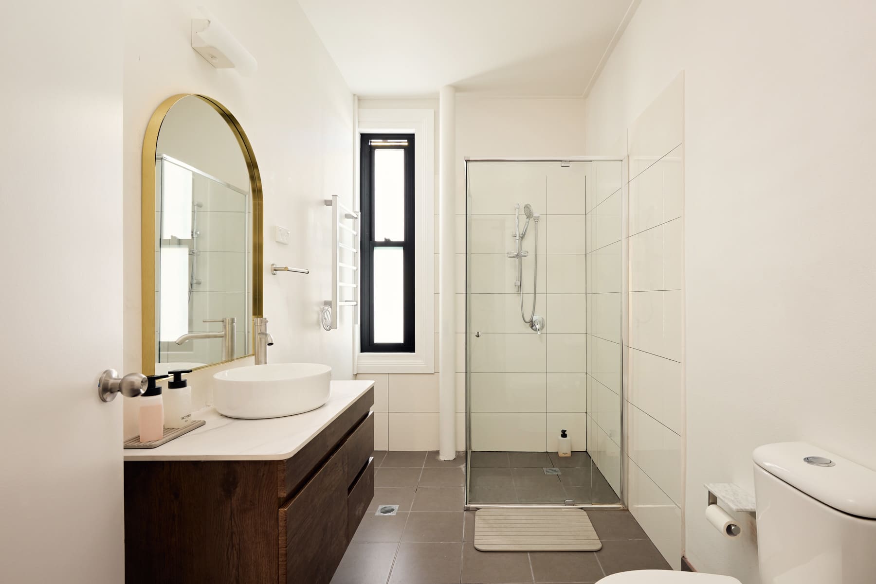 The Brass Bear in Darlinghurst - Photo 2