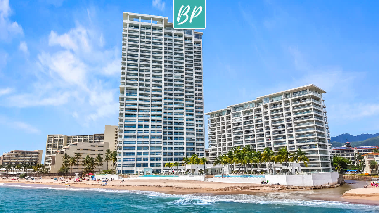 Beachfront Studio w/ Rooftop Pool, Gym & Ocean Views | Harbor — Puerto Vallarta, Jalisco — vacation rental
