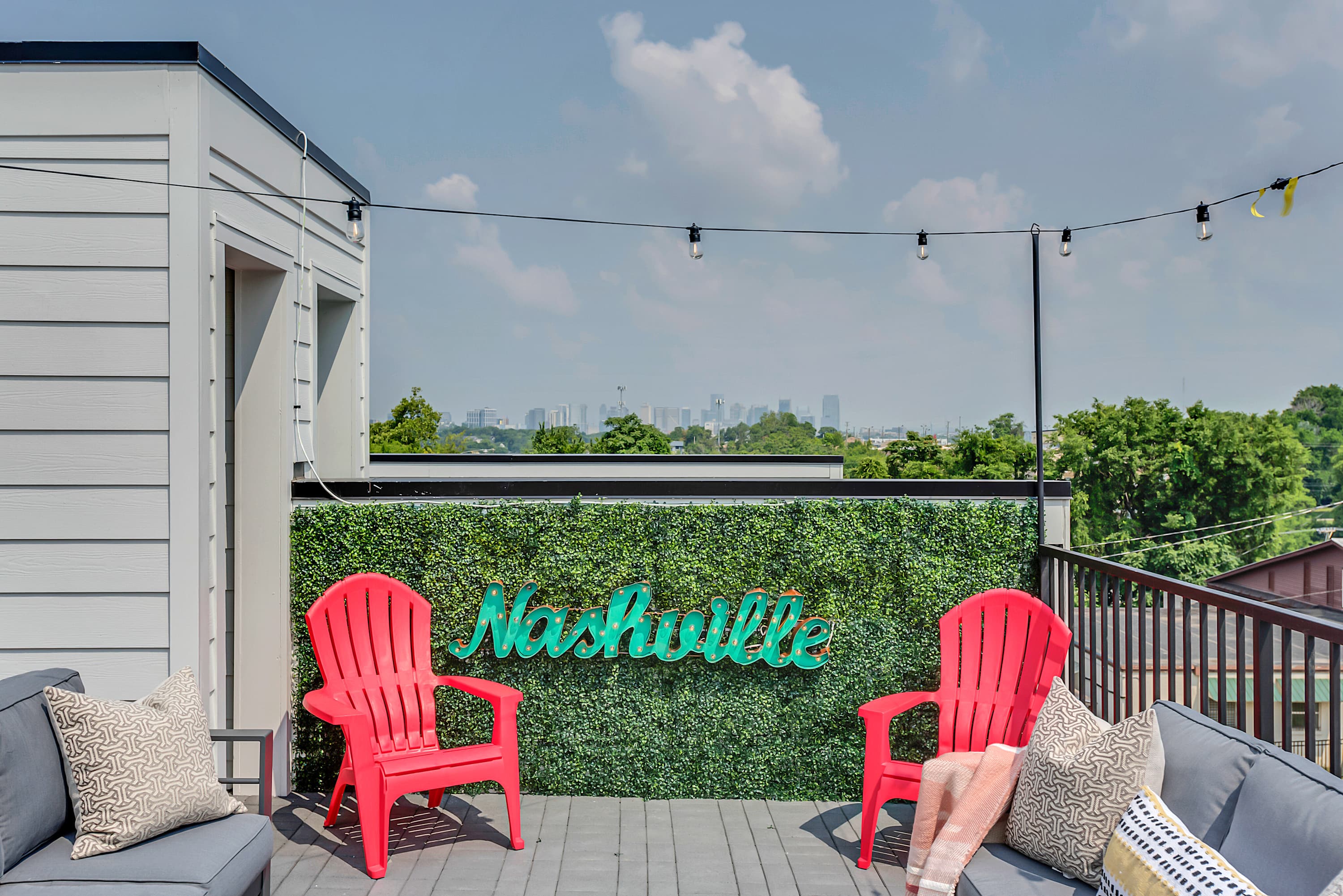 Modern Music City Retreat + Downtown Views