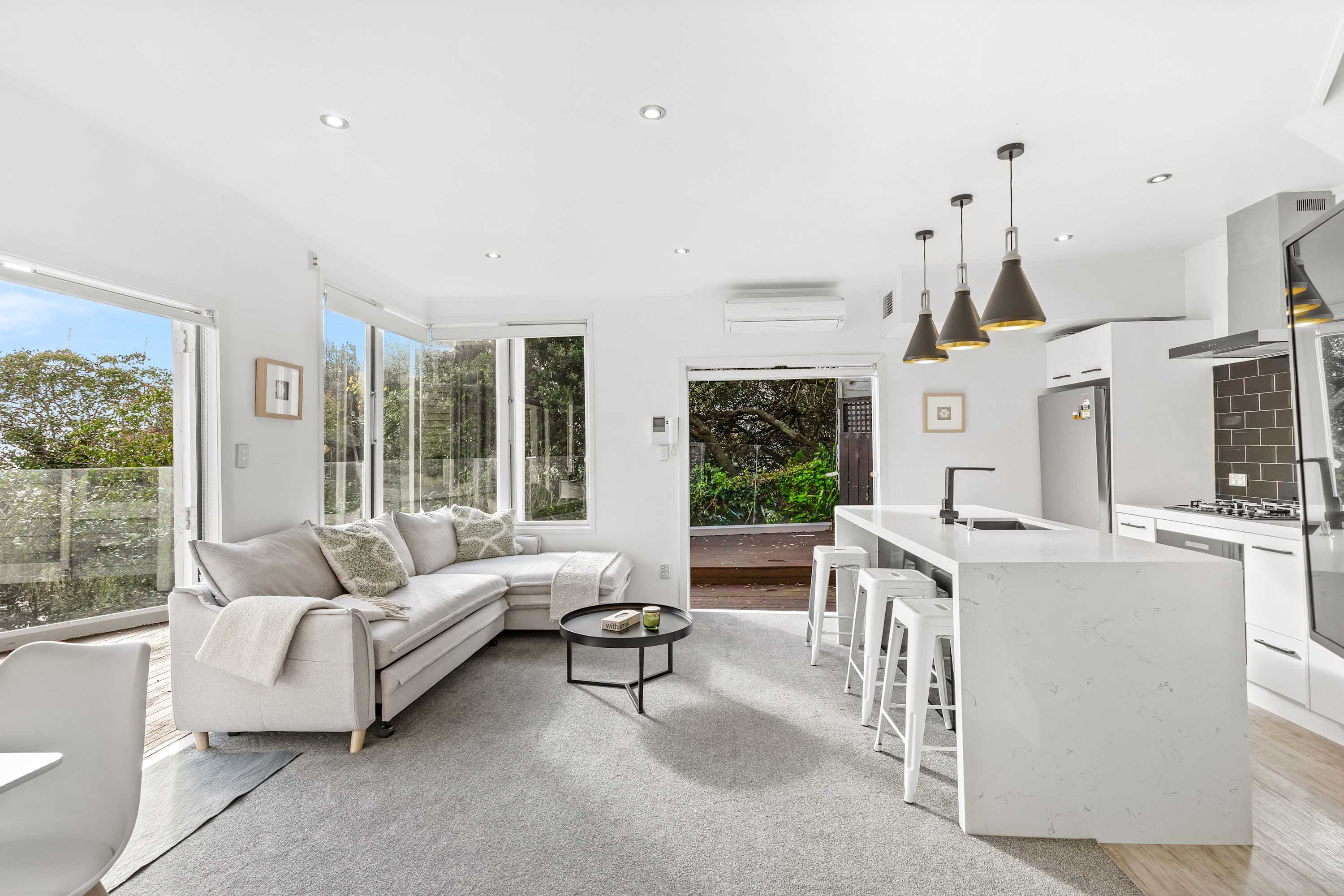 Charming 2BR Home Near City Bay by Zodiak Stays | Photo 3