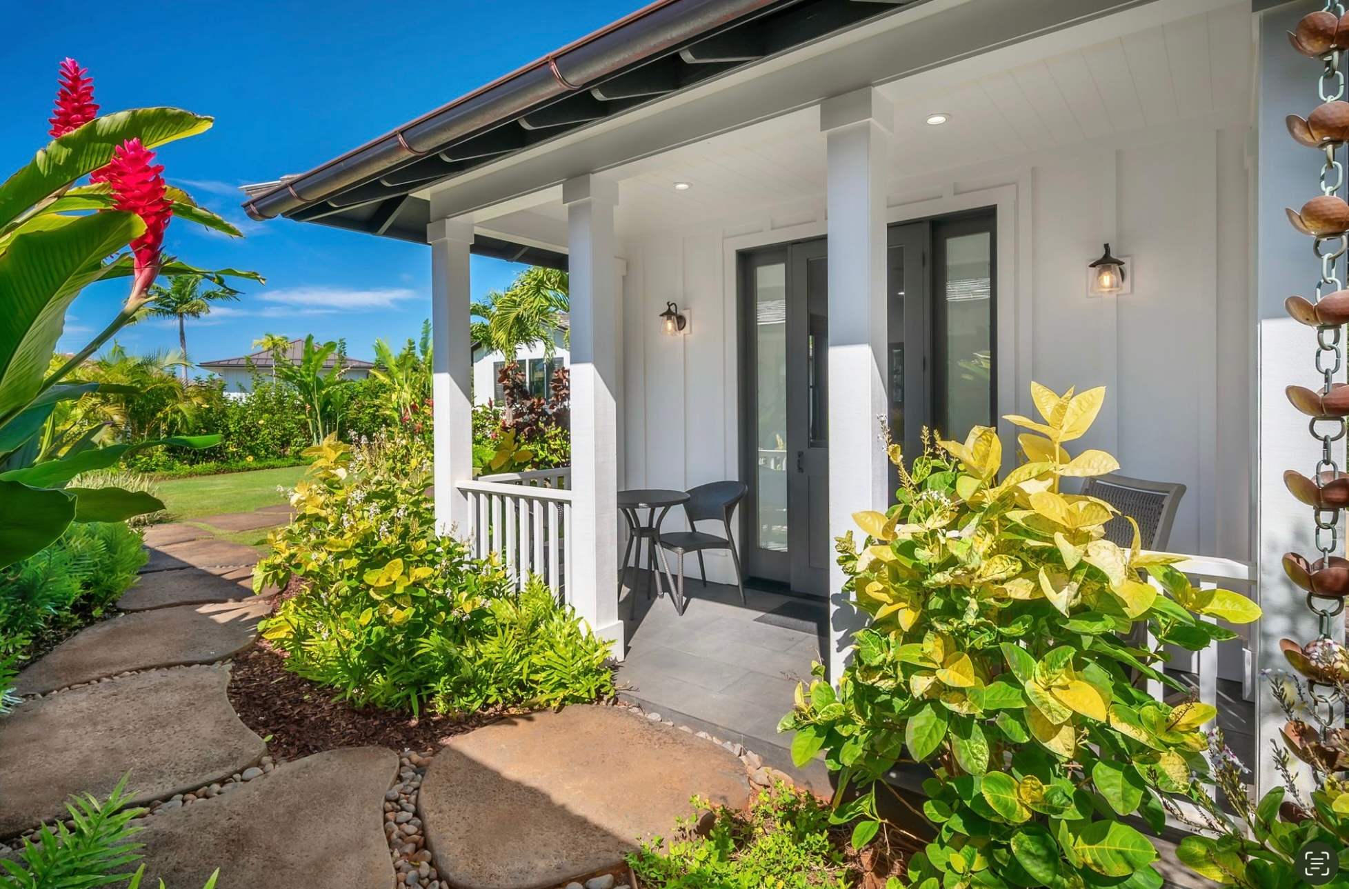 Ohana Guest House Front Porch | Lanikai Hale in Kauai, Hawaii by Luxus Vacation Properties