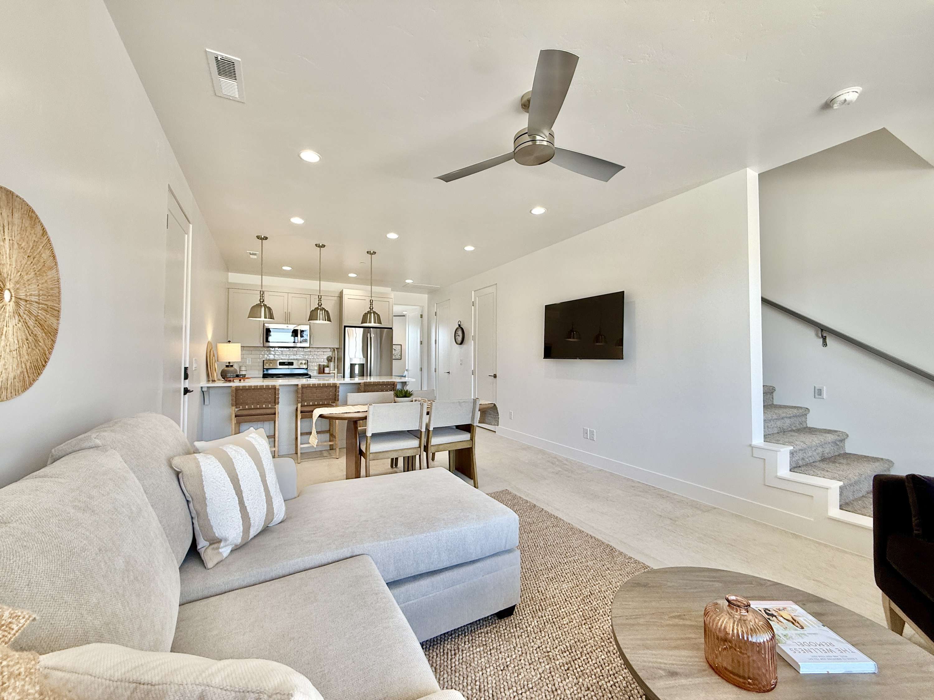 Luxury Townhome w/Red Rock Views Near Zion & Bryce — Kanab, UT — vacation rental