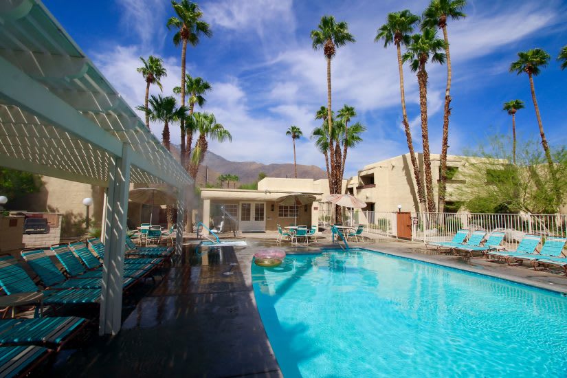 Desert Vacation Villas 2BR Apartment with Resort Access — Palm Springs, CA — vacation rental