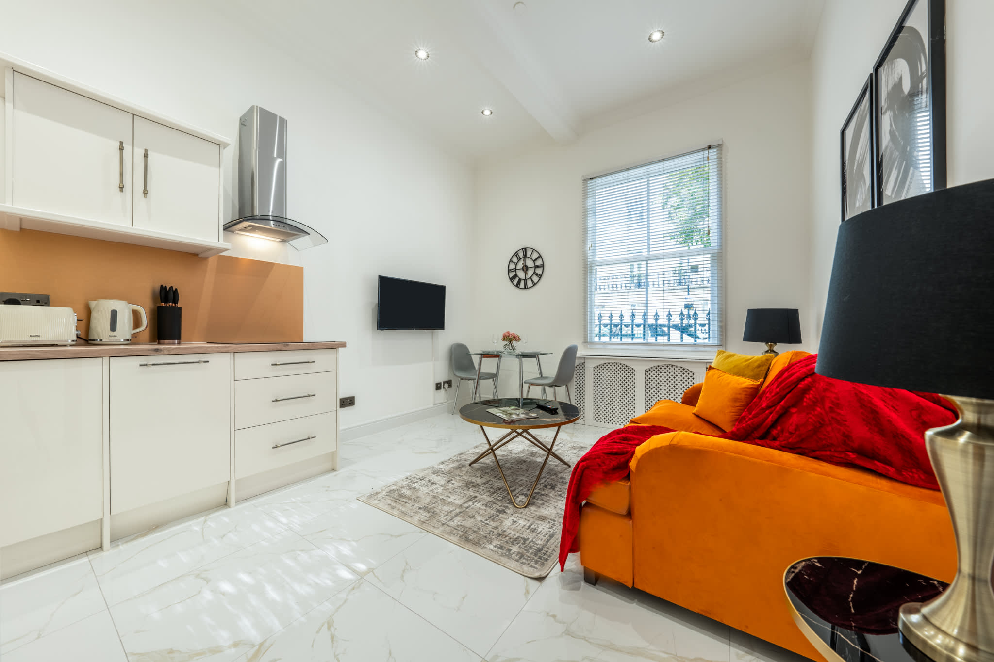 Lovely Ground floor Apartment next to Station in Chilworth Street W2 - Property image 4 - VivreStays