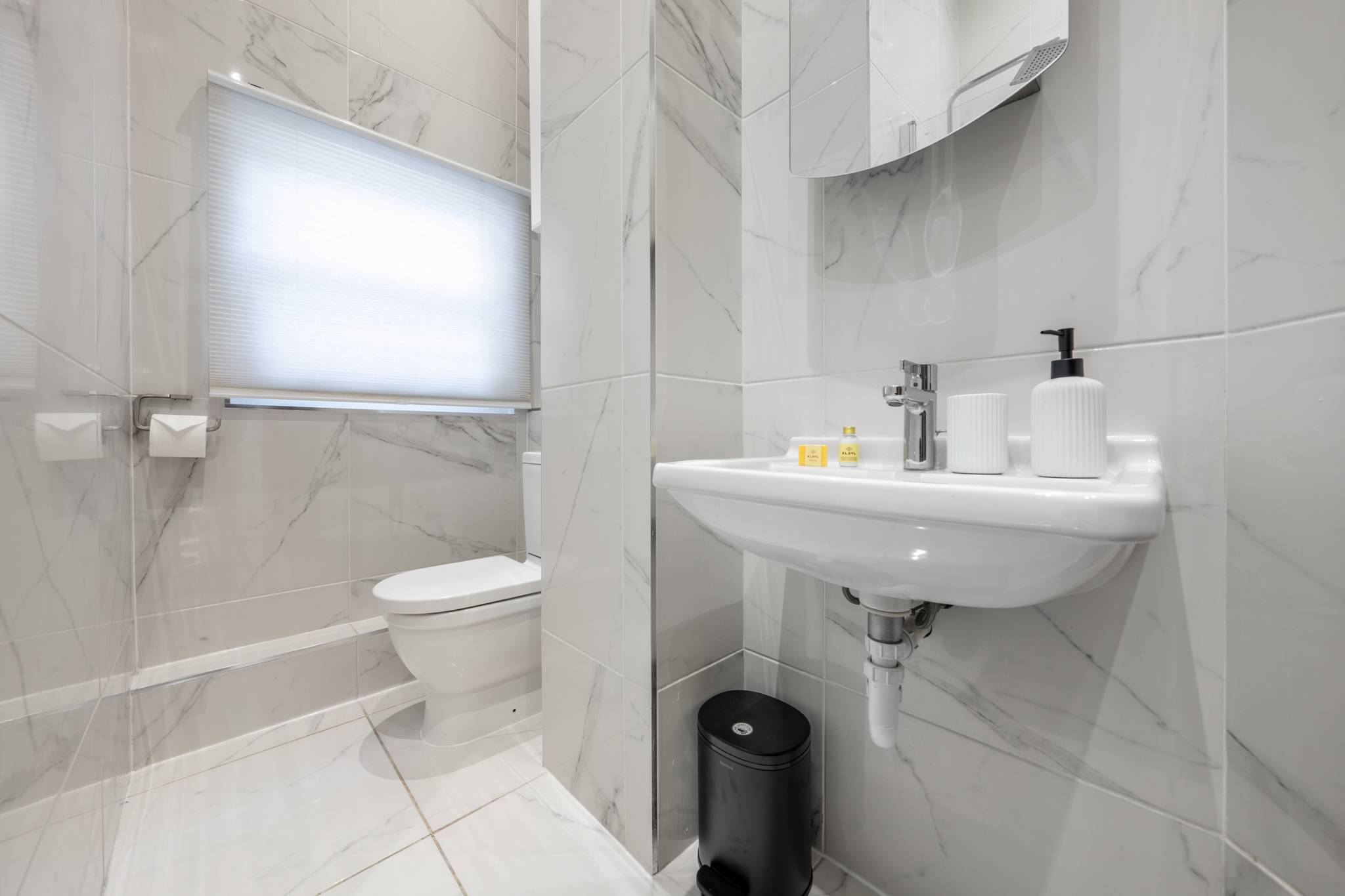 Lovely Ground floor Apartment next to Station in Chilworth Street W2 - Property image 19 - VivreStays
