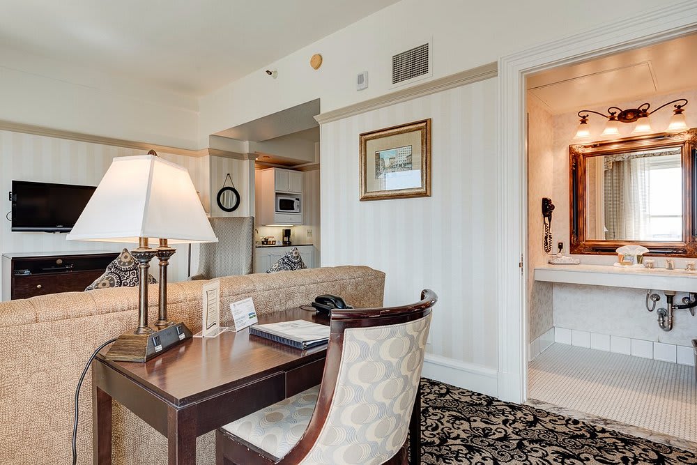 Gaslamp Plaza Suites - Studio — San Diego, CA — vacation rental