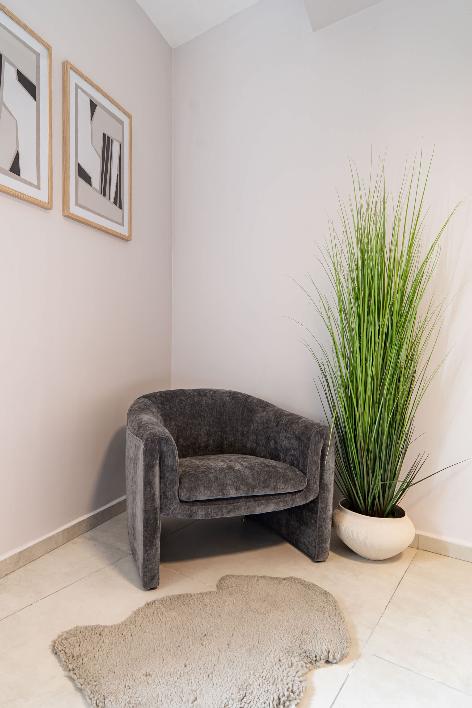 Charming City-Center Apartment Minutes from Mahane Yehuda photo 31