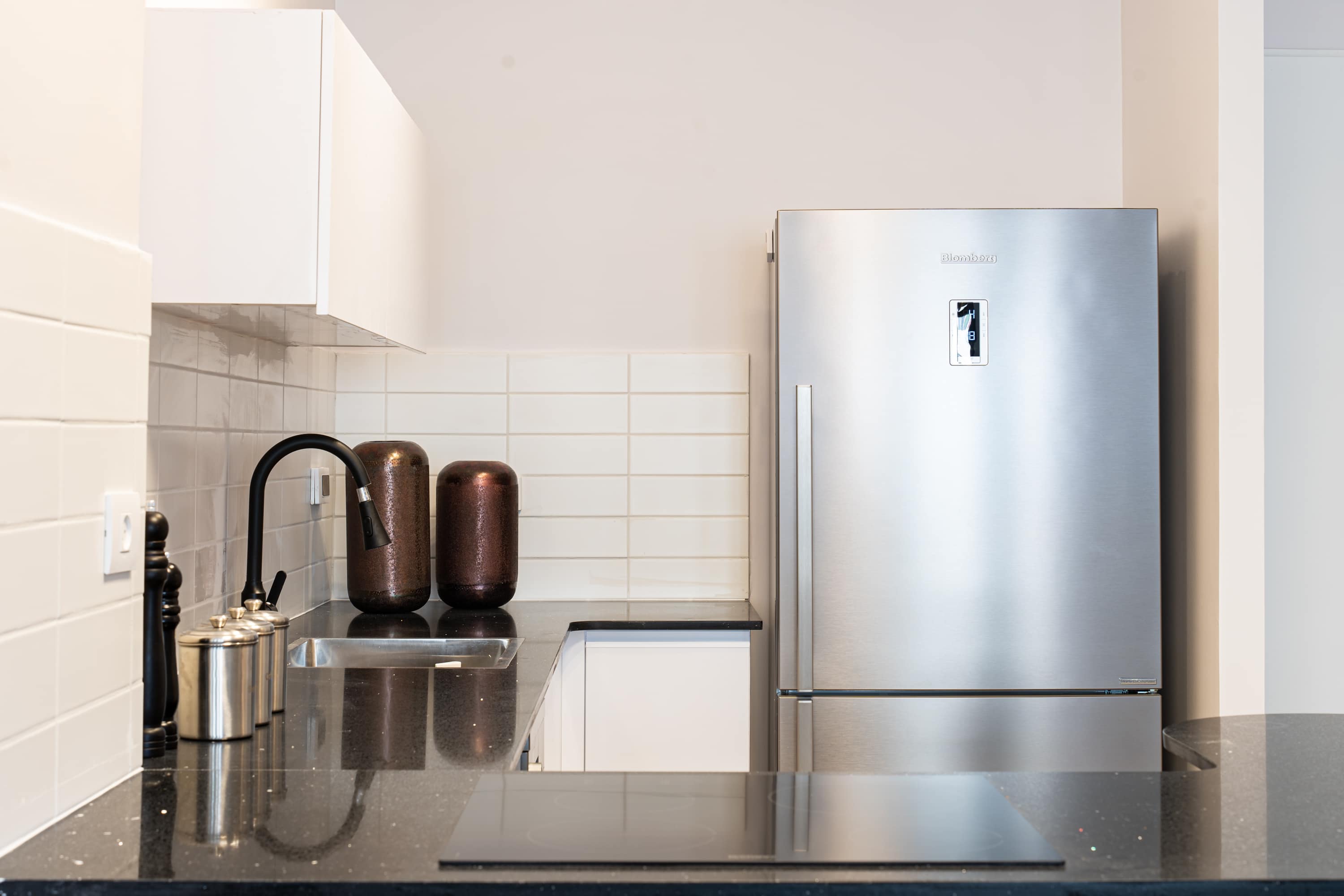 Charming City-Center Apartment Minutes from Mahane Yehuda photo 36