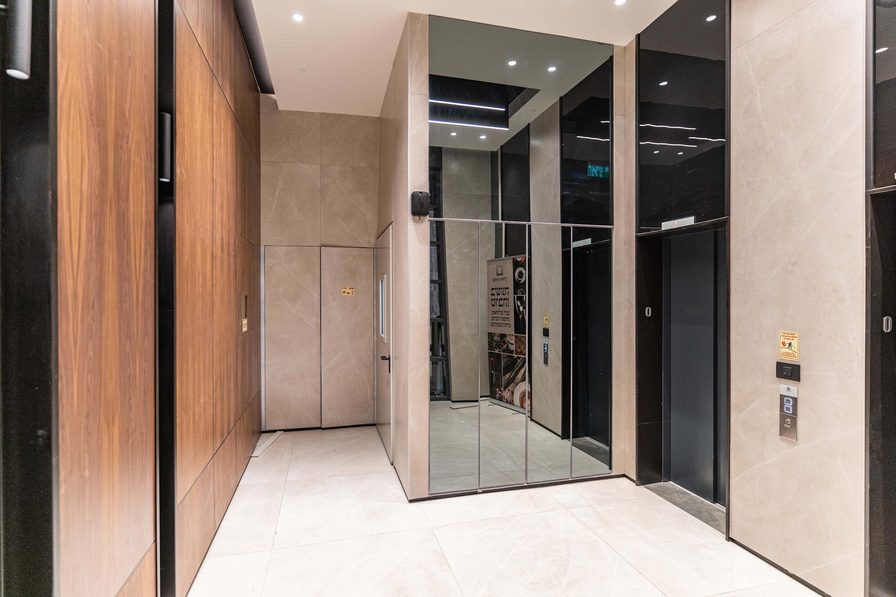 Charming City-Center Apartment Minutes from Mahane Yehuda photo 47