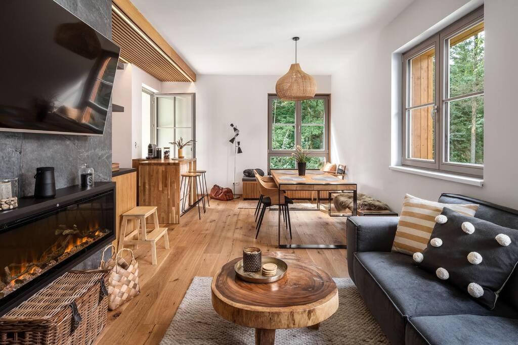Luxury 2 Bedroom Mountain Escape