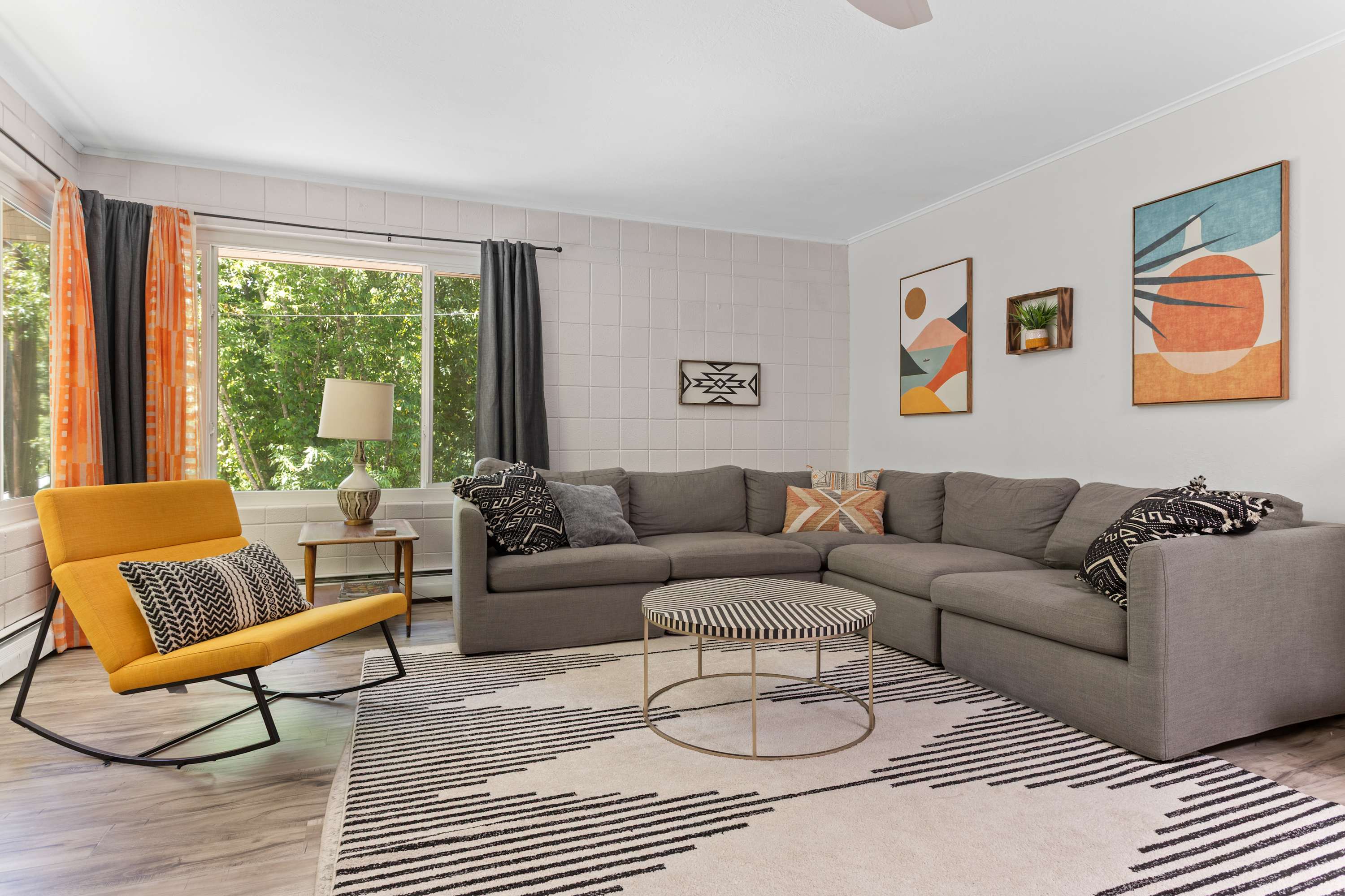 Relaxing River Retreat Near Moms Beach with Patio