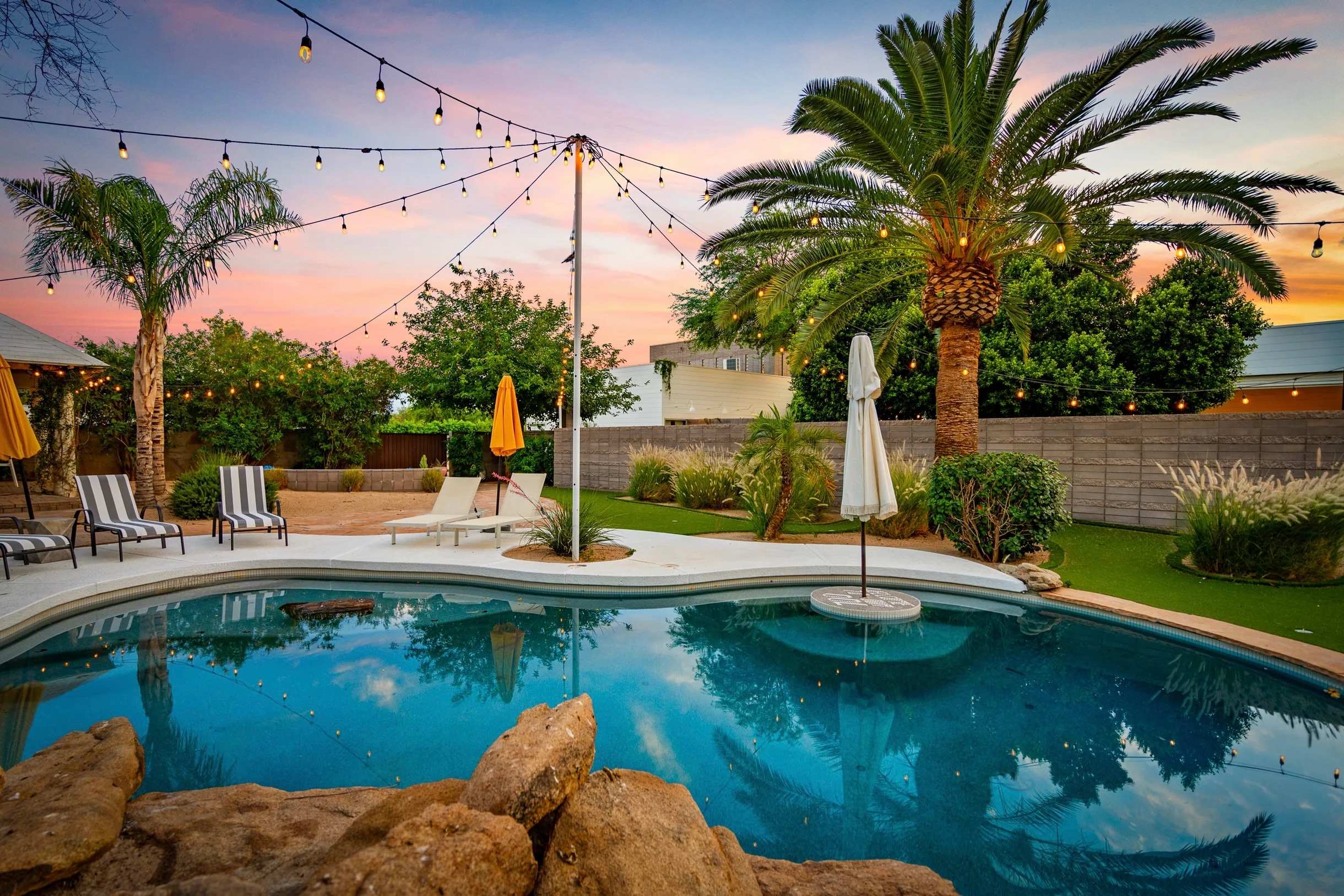 Modern Desert Casita - Pool & Mini Golf Access