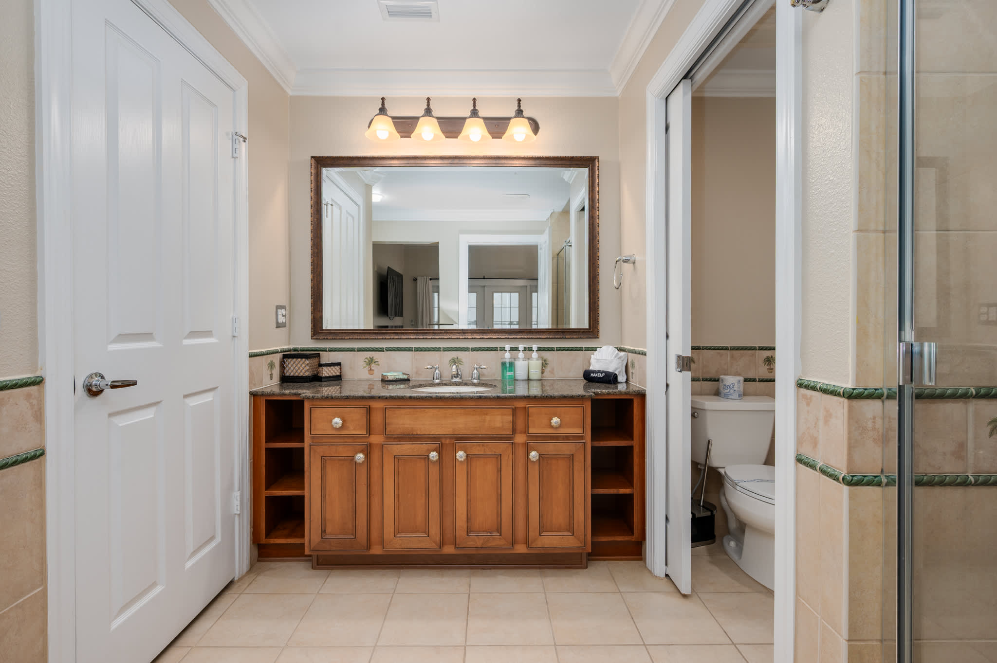 Luxury condo w/Reunion Golf Course view & balcony