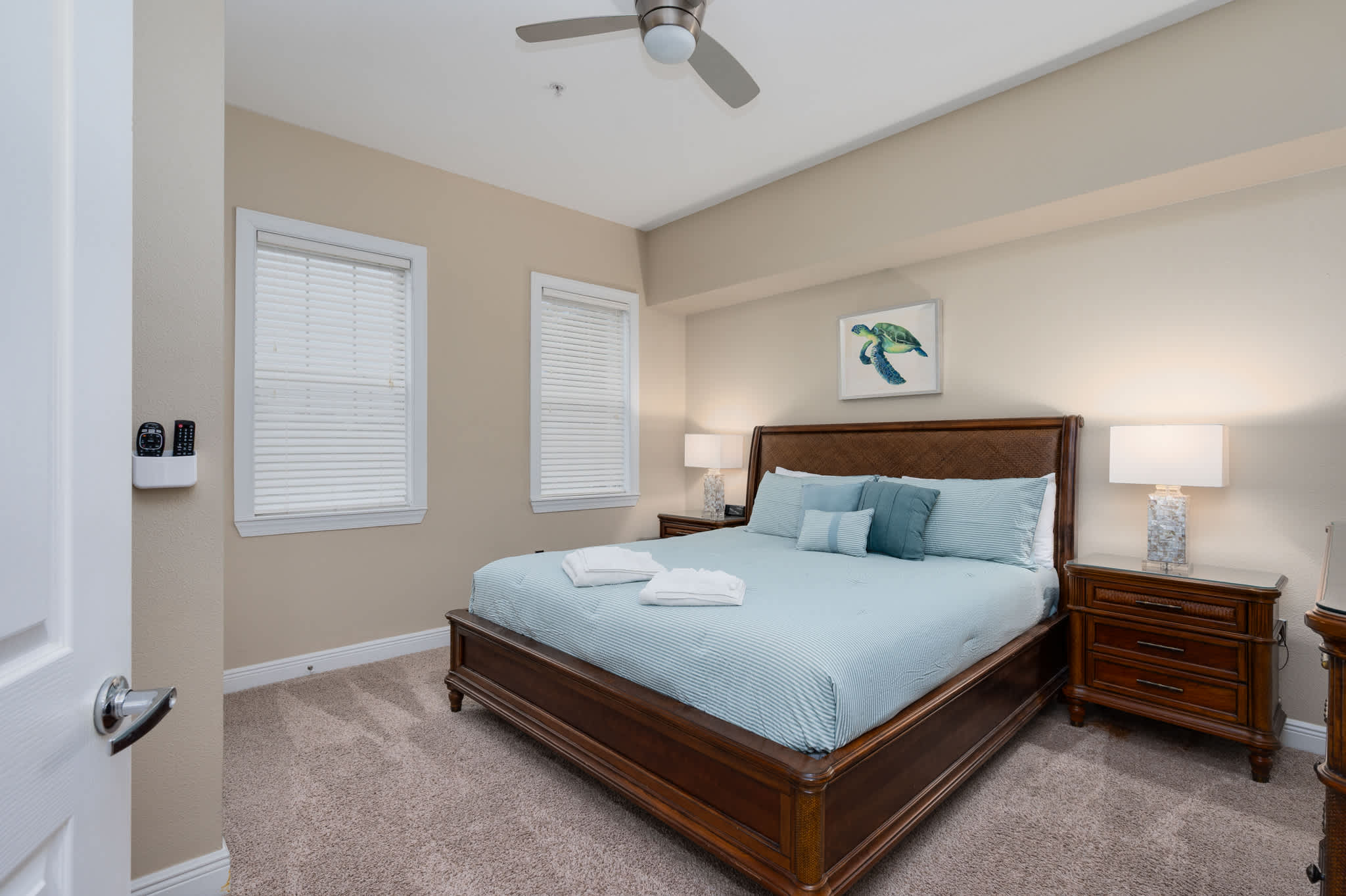 Luxury condo w/Reunion Golf Course view & balcony