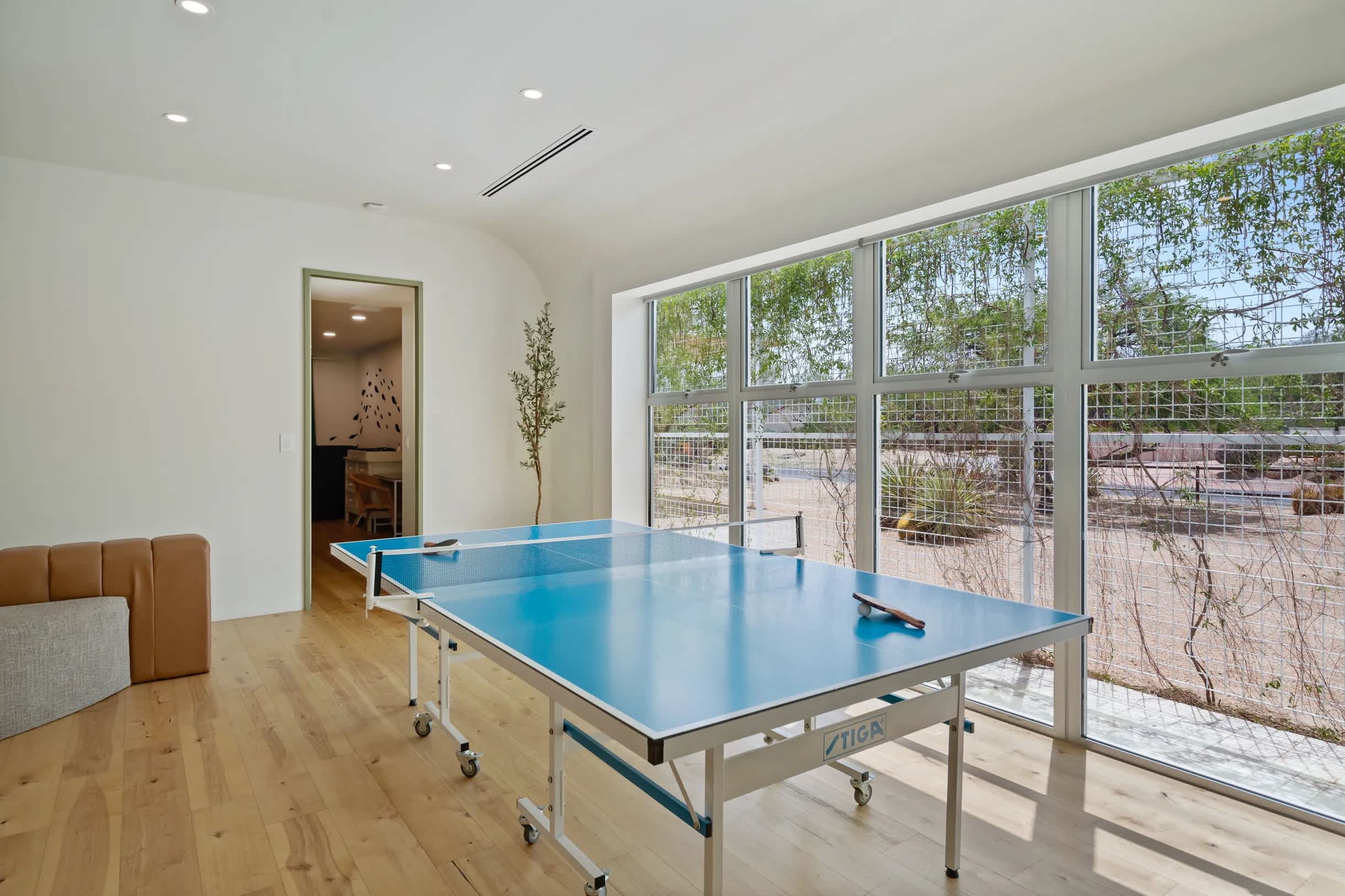 The Ranch Everyone Talks About + Indoor Pickleball - Foto 31