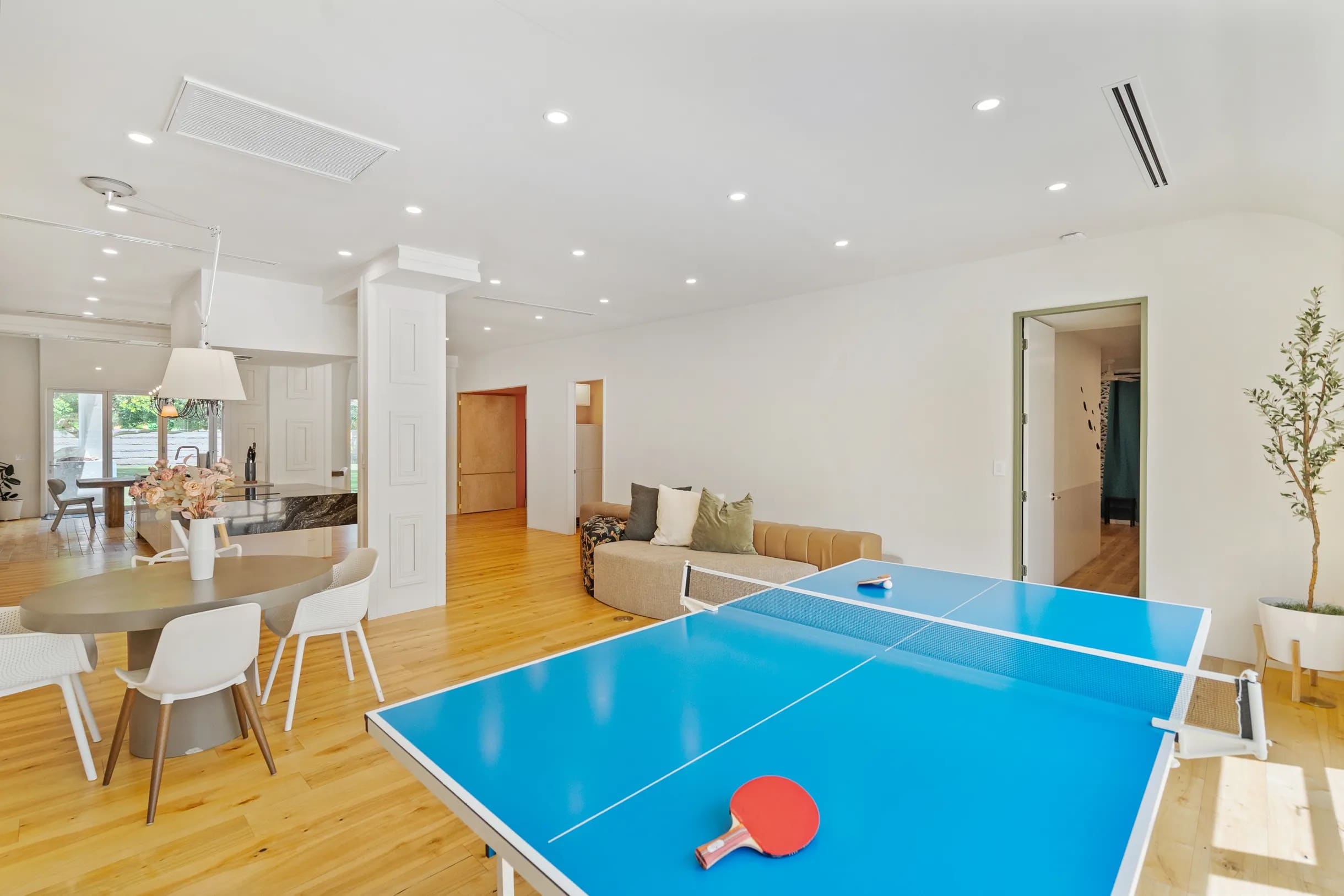 The Ranch Everyone Talks About + Indoor Pickleball - Foto 33