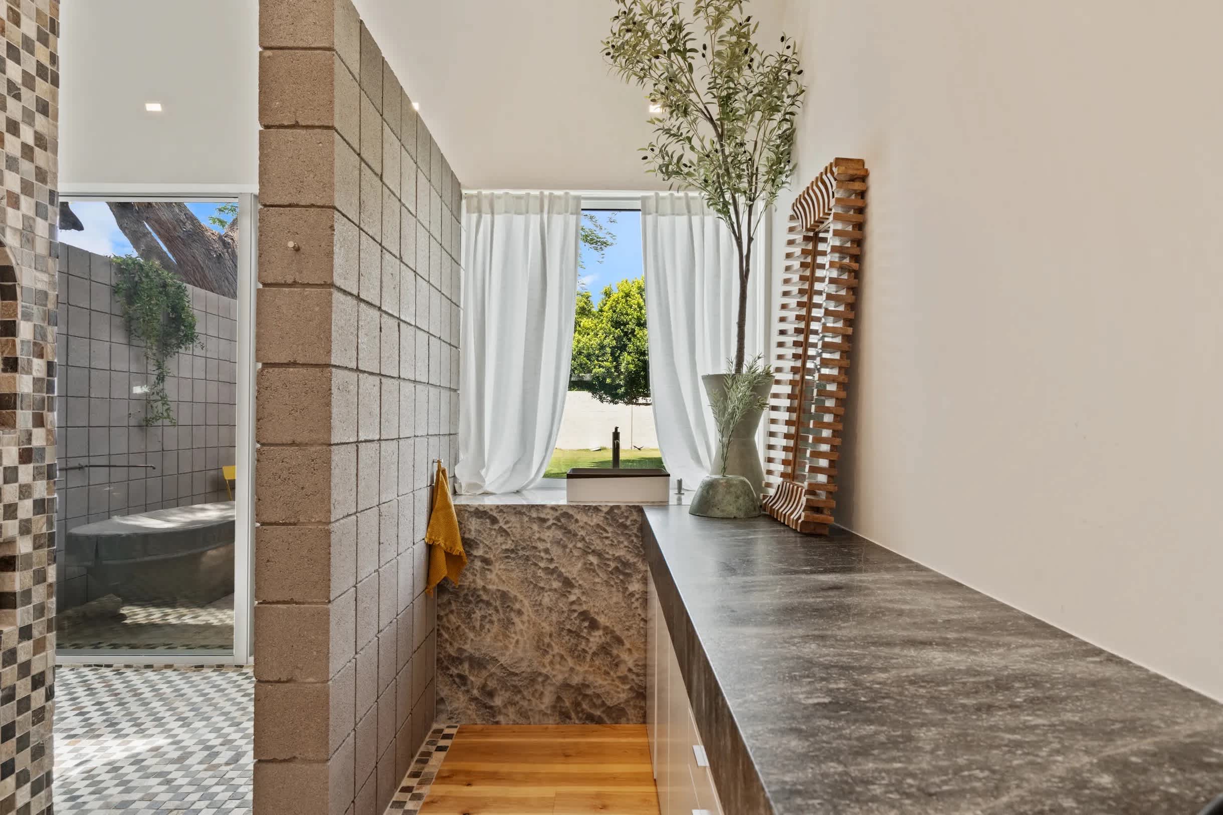 The Ranch Everyone Talks About + Indoor Pickleball - Foto 48
