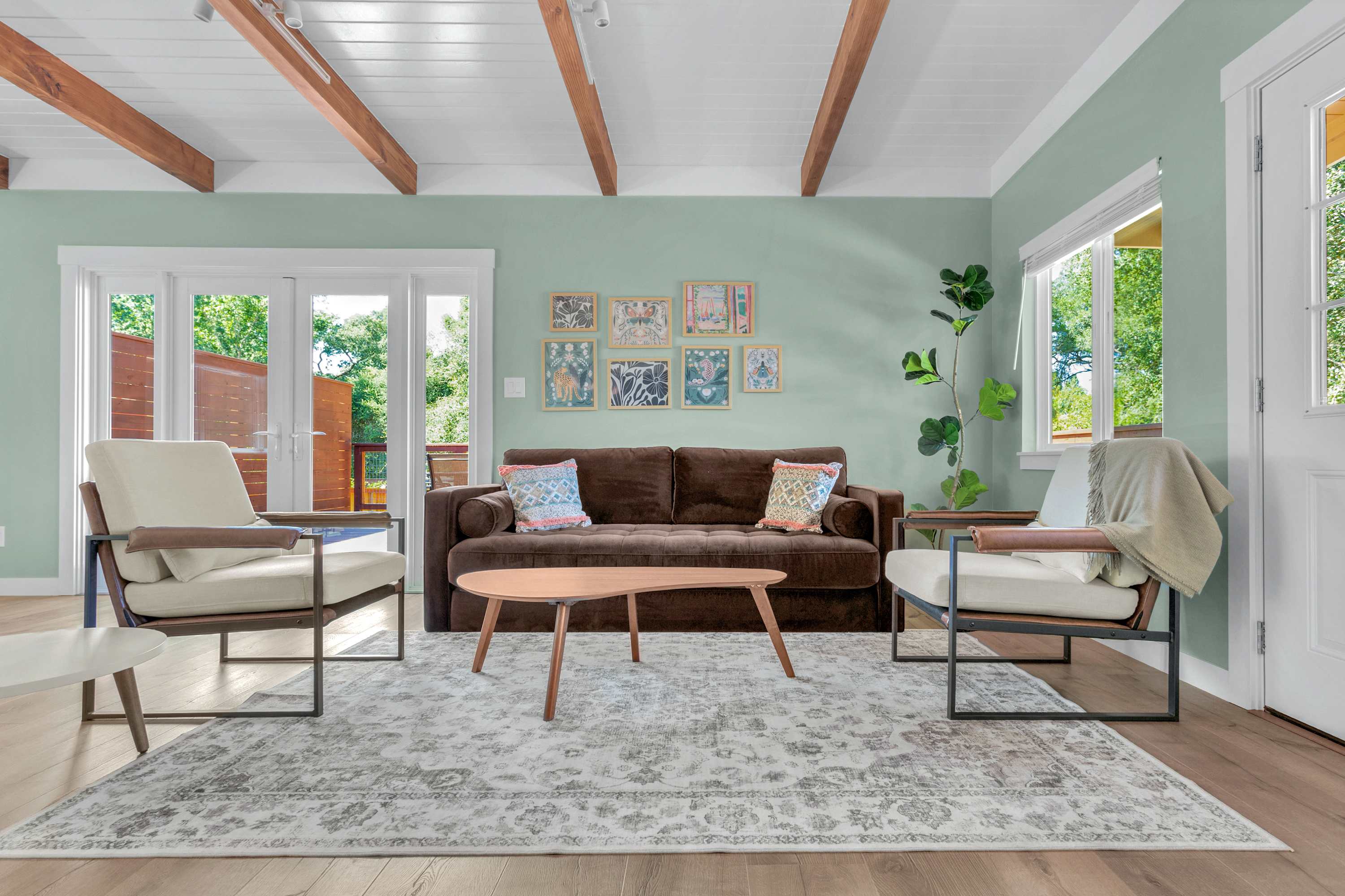 Modern Country Home Near Downtown & Bike Trail