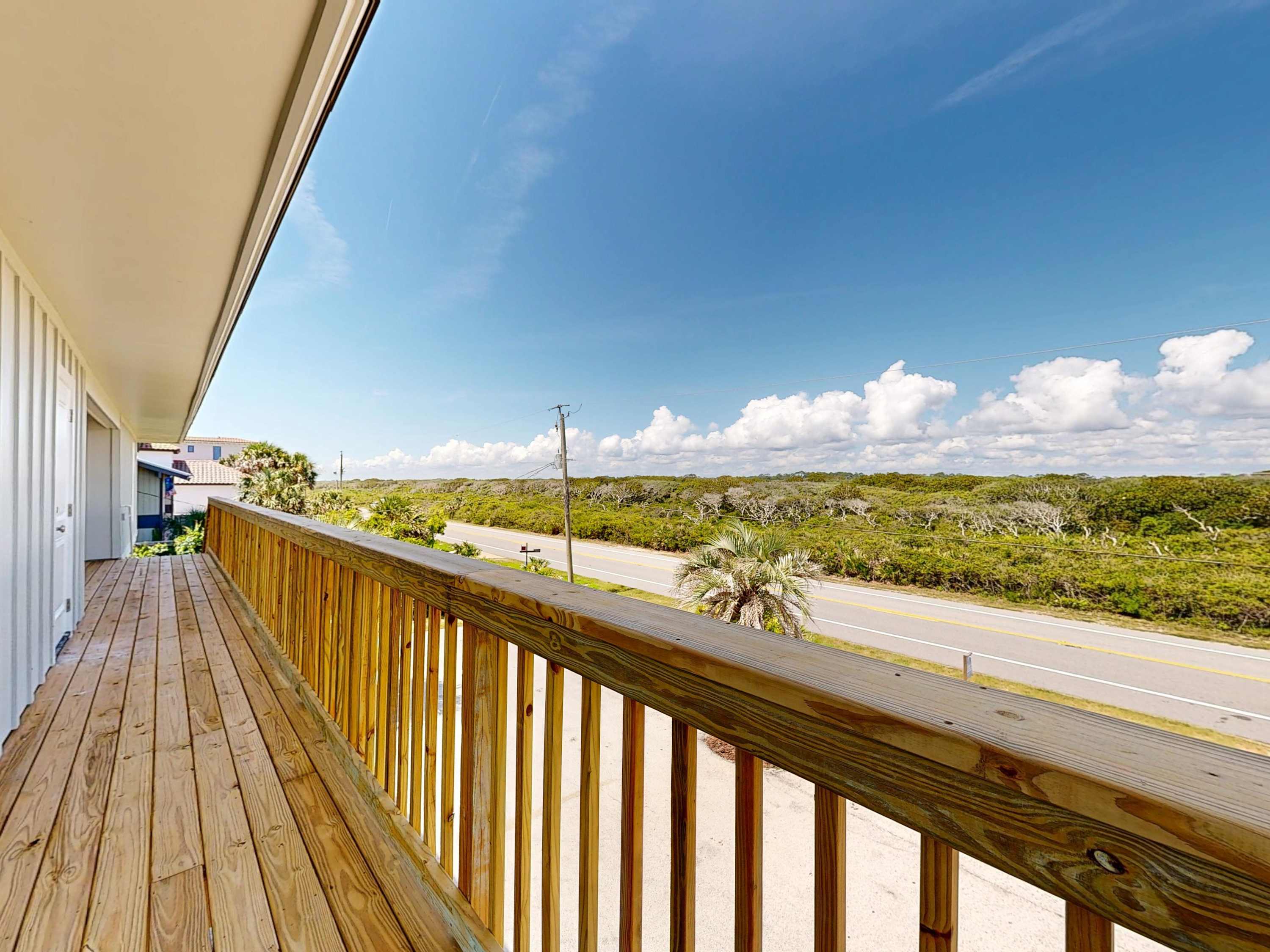 Hello Beach | Wren Beach Rentals by Portoro