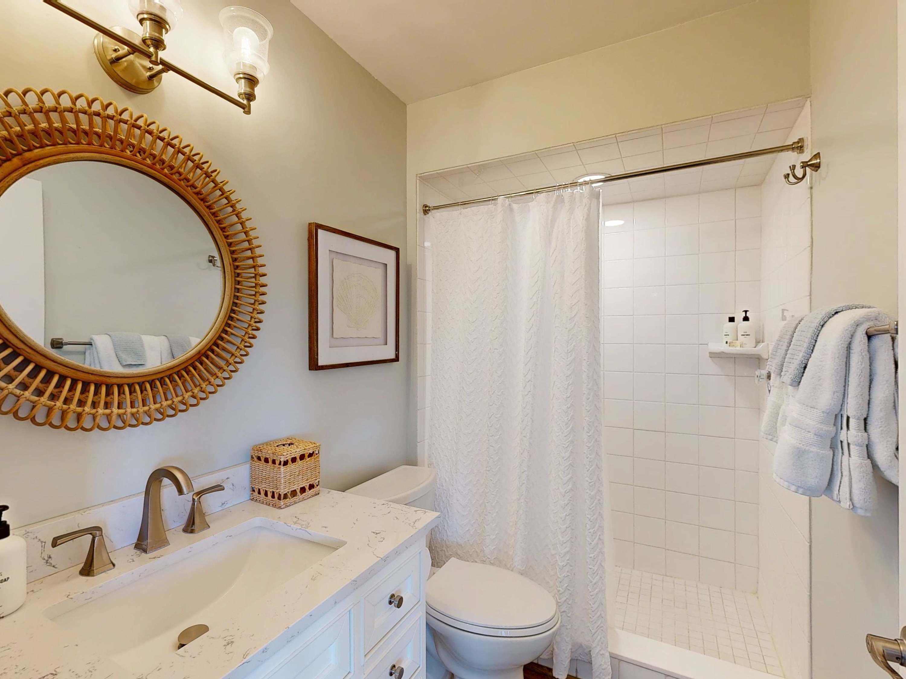 Hello Beach | Wren Beach Rentals by Portoro