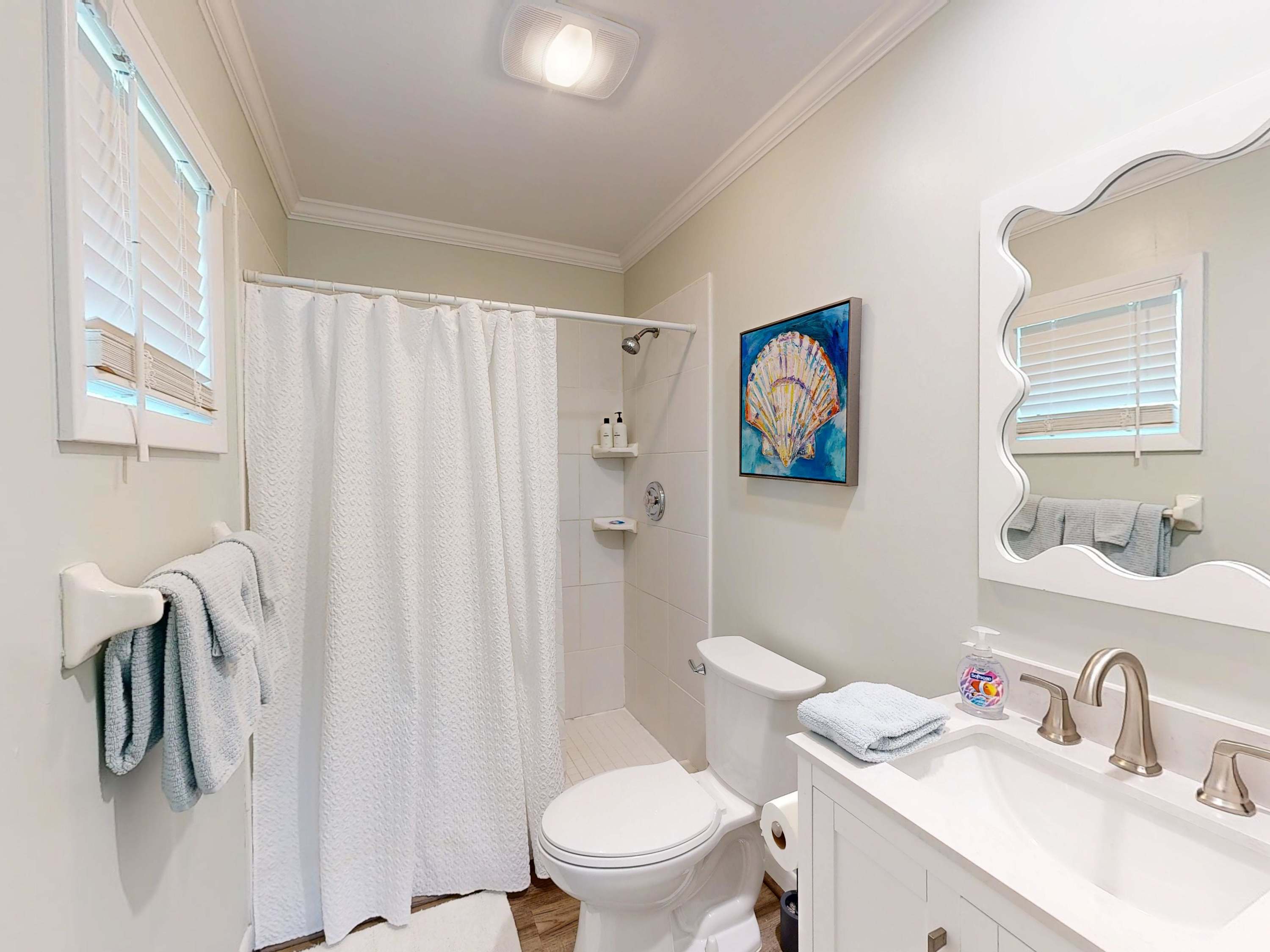 Hello Beach | Wren Beach Rentals by Portoro