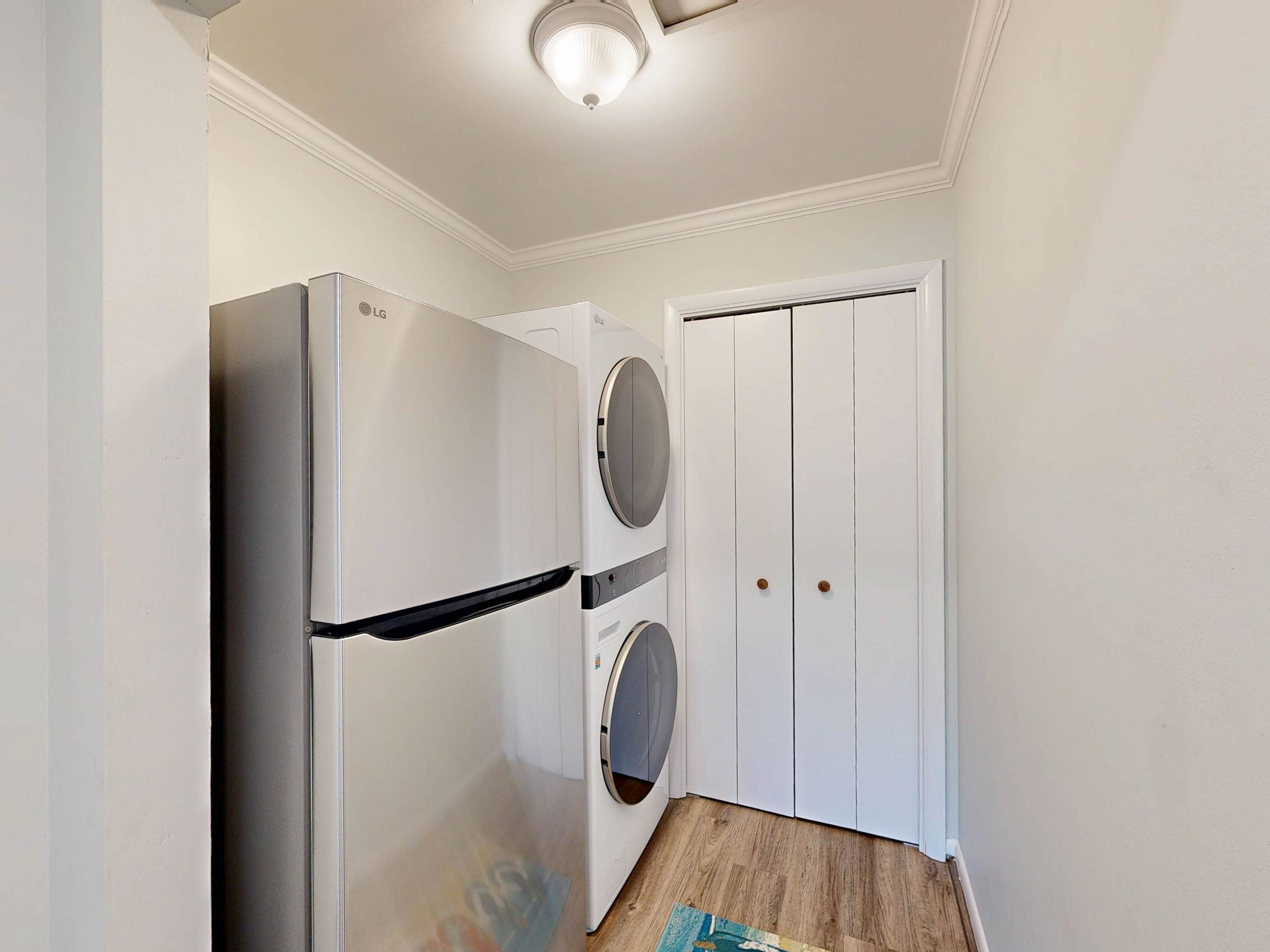 Hello Beach | Wren Beach Rentals by Portoro