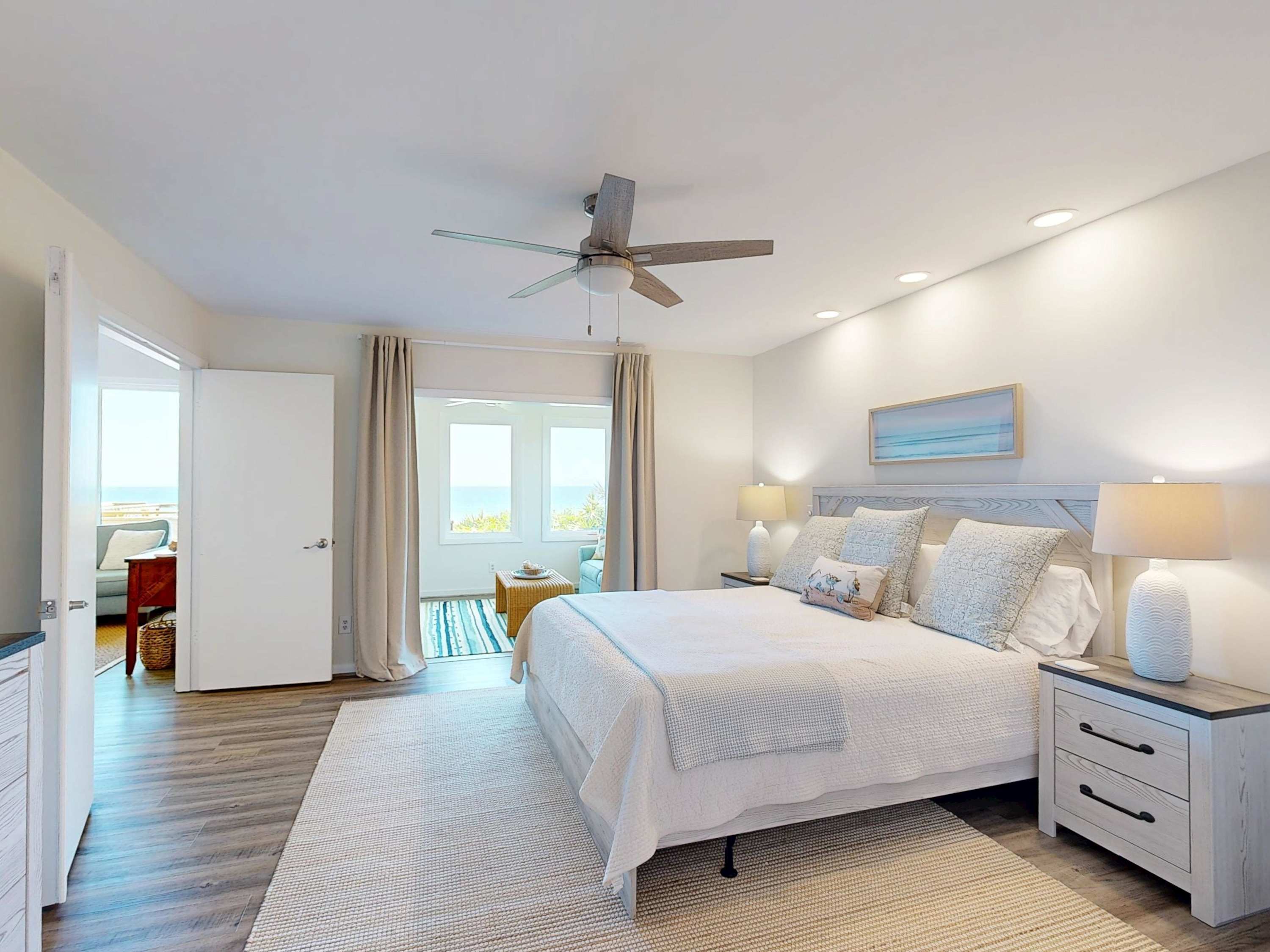 Hello Beach | Wren Beach Rentals by Portoro