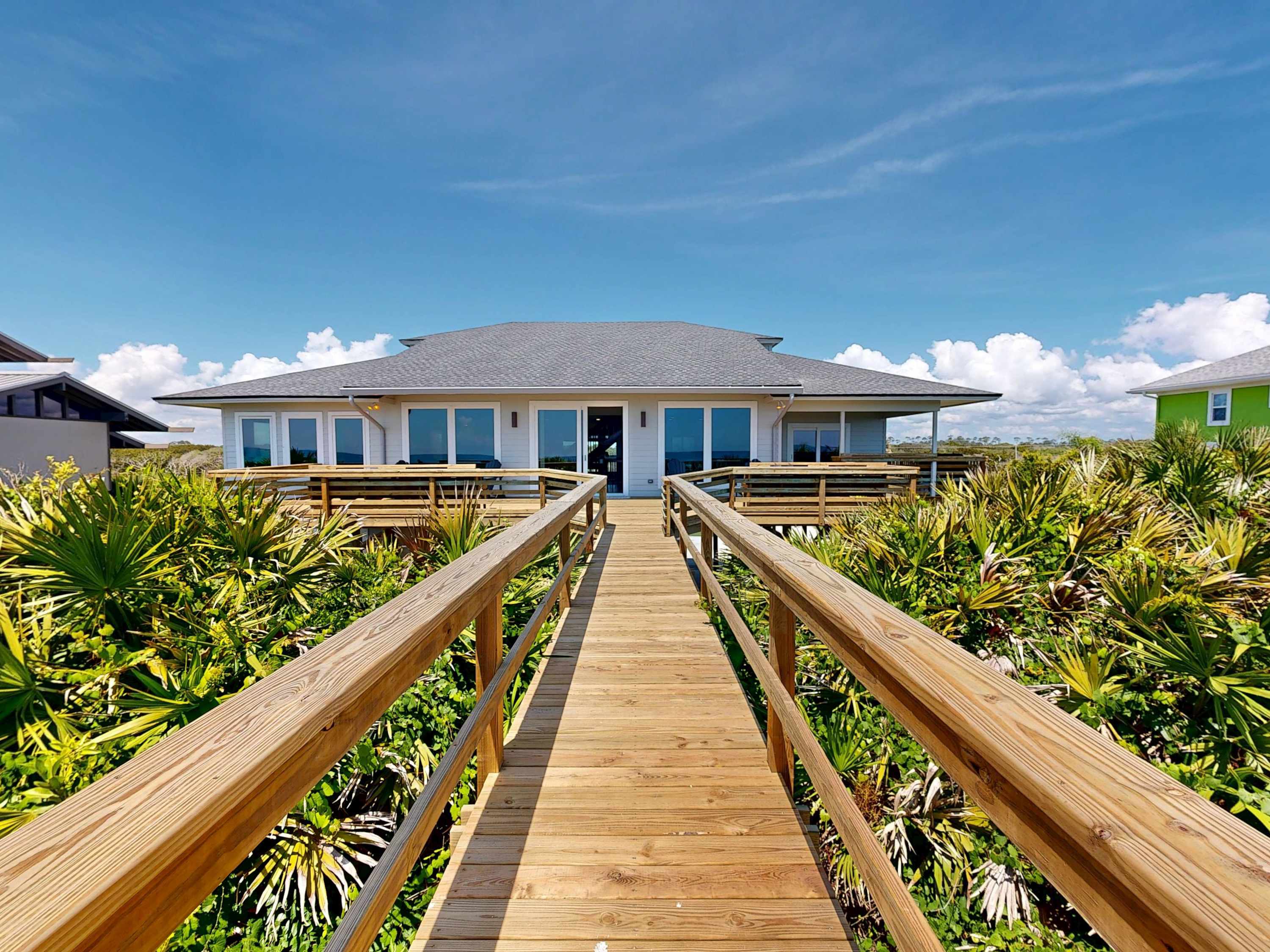 Hello Beach | Wren Beach Rentals by Portoro