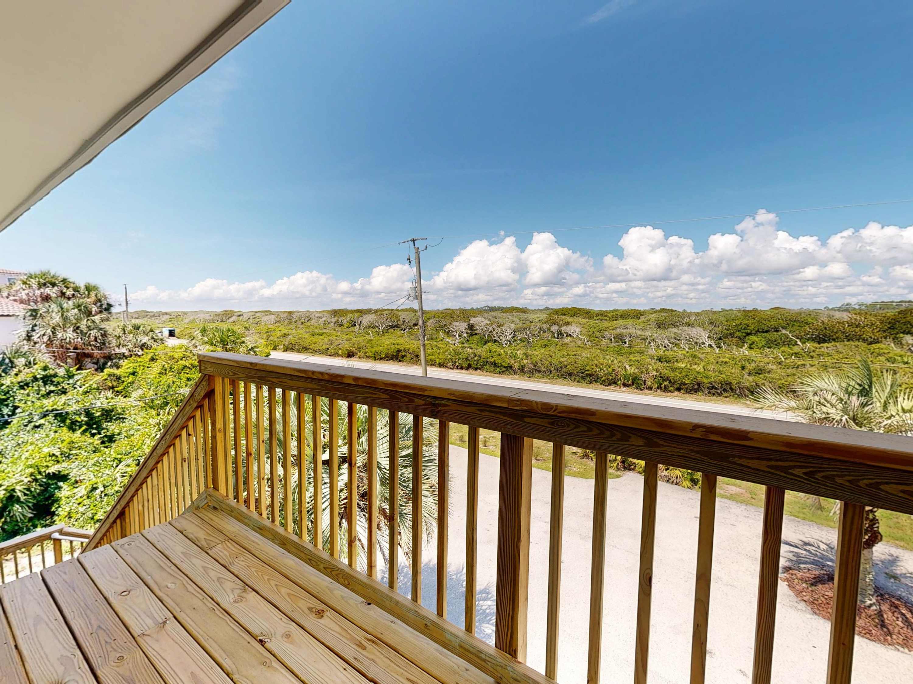 Hello Beach | Wren Beach Rentals by Portoro