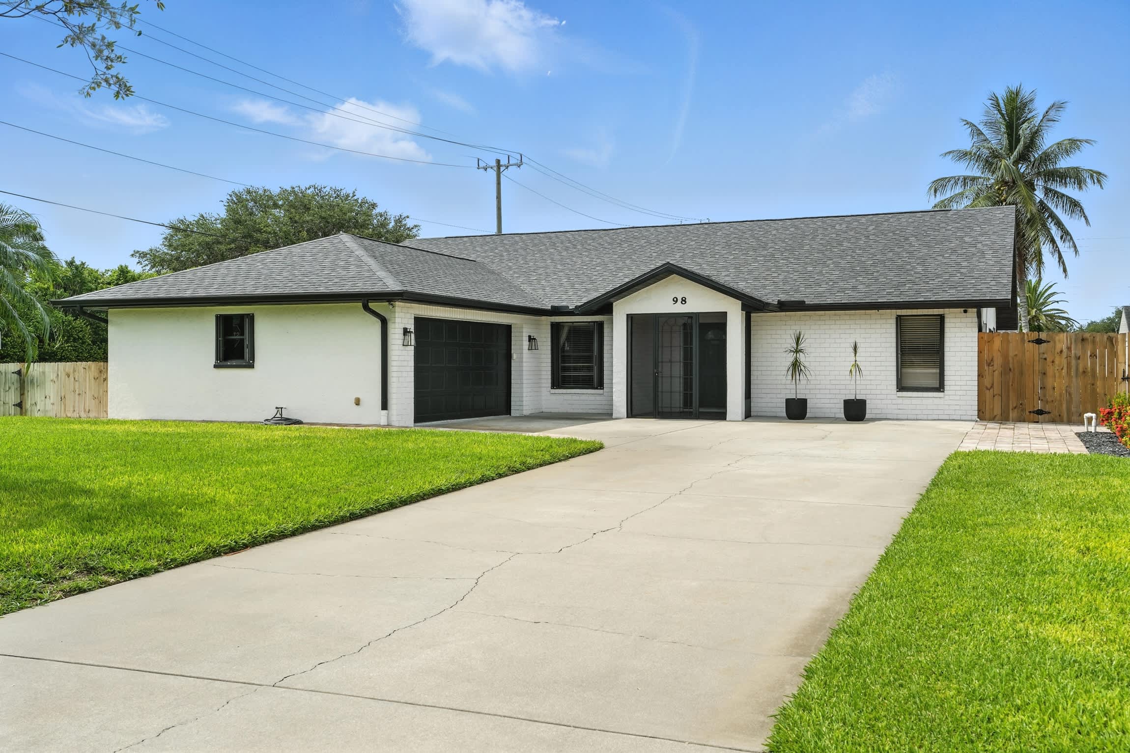 Pet Friendly Pool Home Near Naples Beaches 2