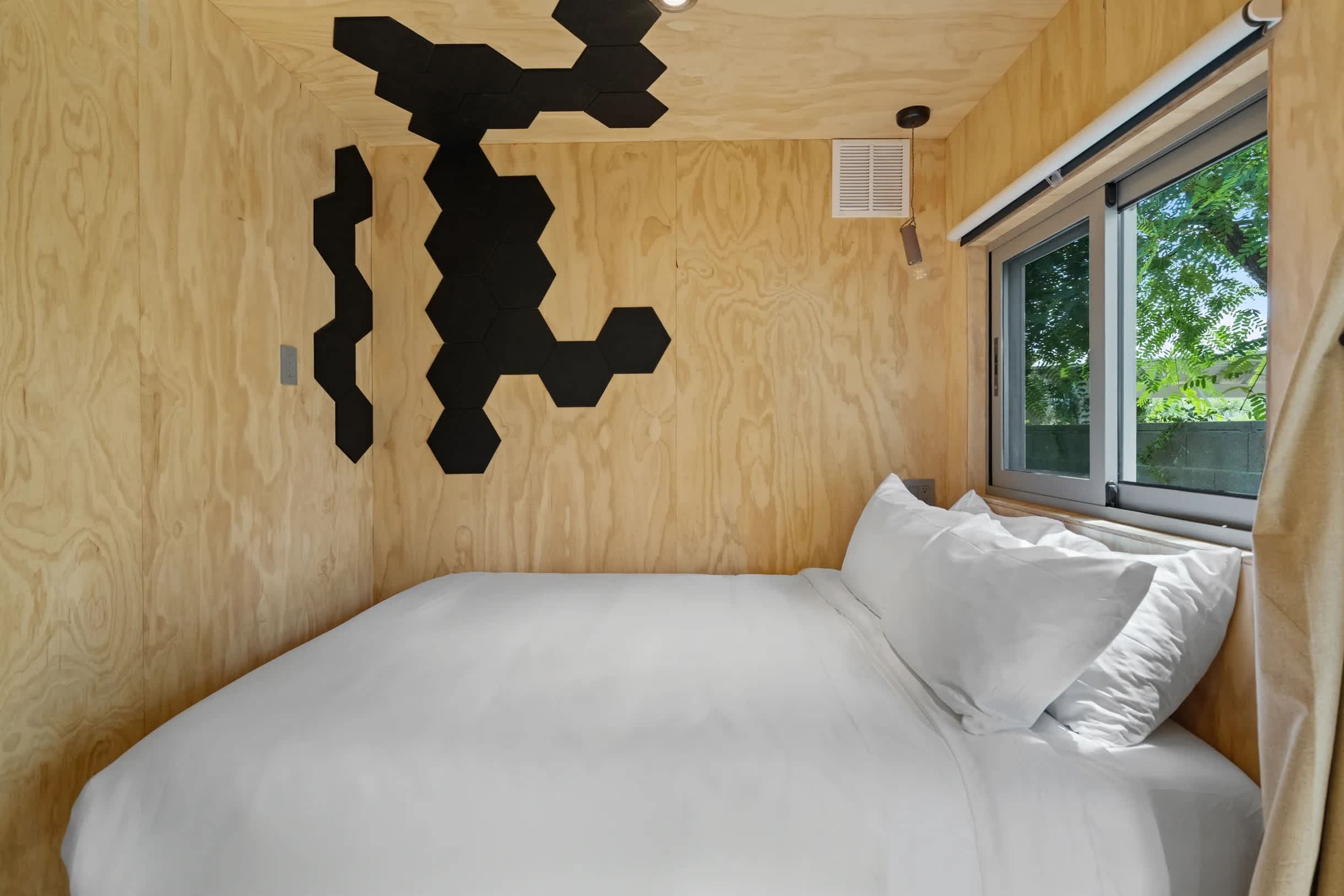 Modern Poolside Retreat- Mini Golf, Fire Pit +MORE - Foto 14