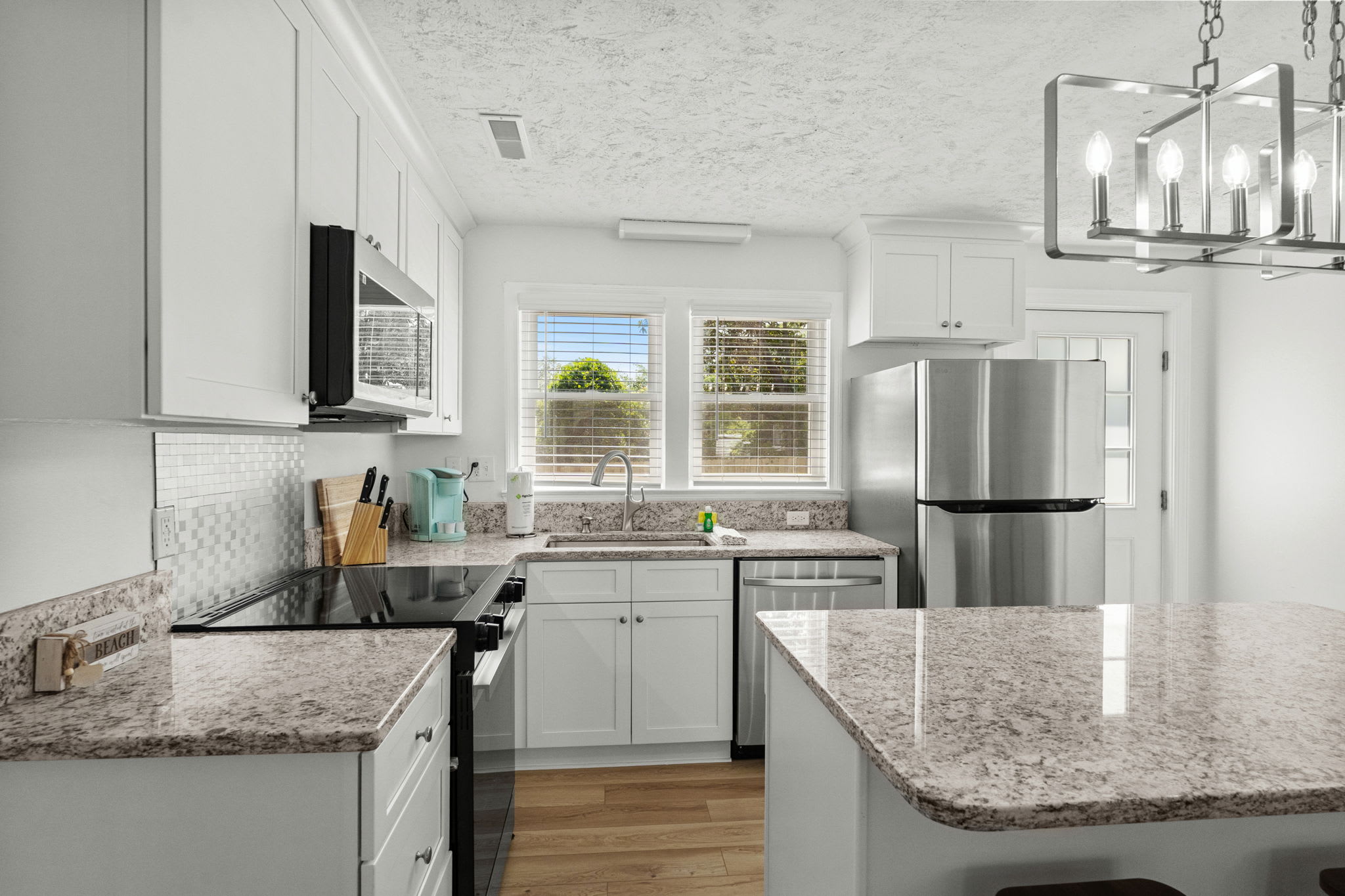 Dunecrest Cottage Beach Nearby 3