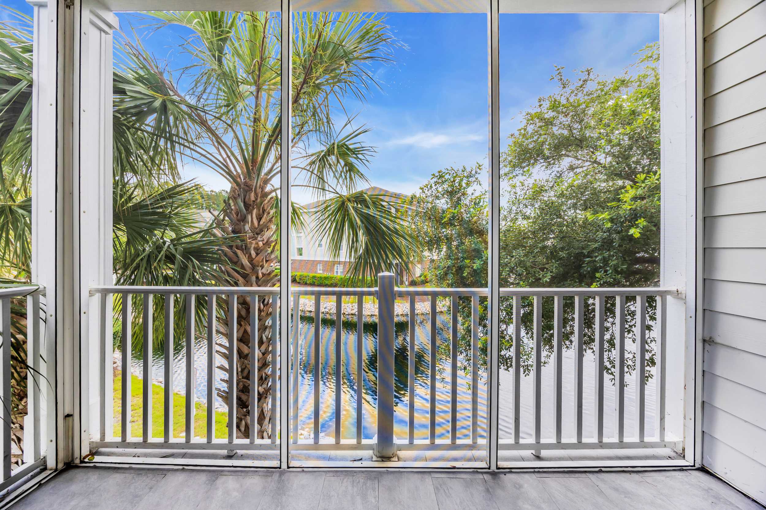 Newly Updated Condo for Beach Pool and Golf Lovers