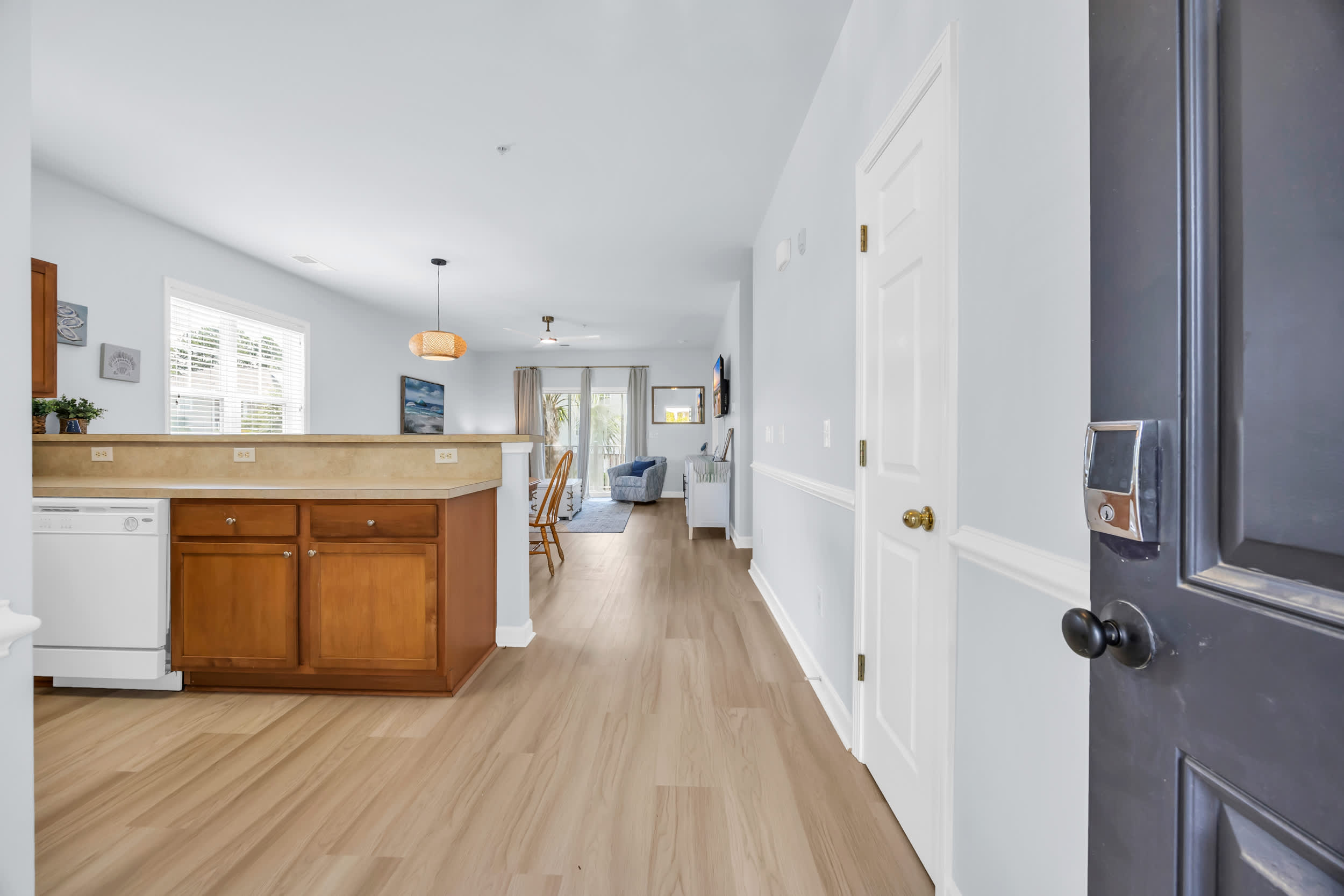 Newly Updated Condo for Beach Pool and Golf Lovers