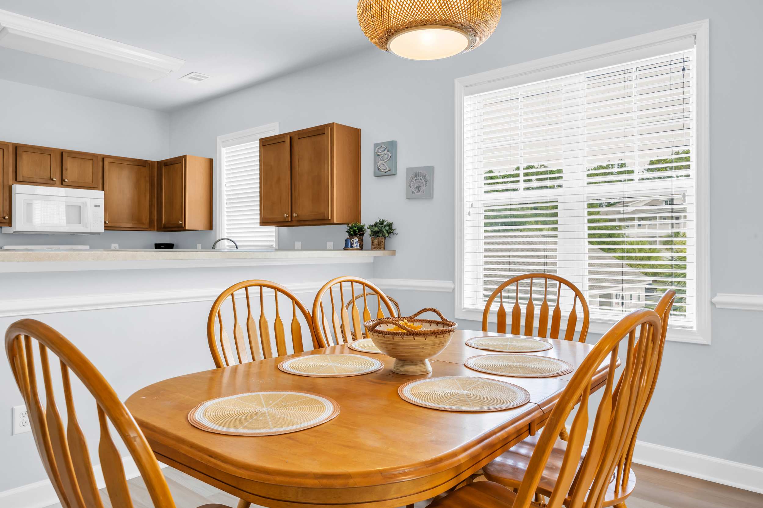 Newly Updated Condo for Beach Pool and Golf Lovers