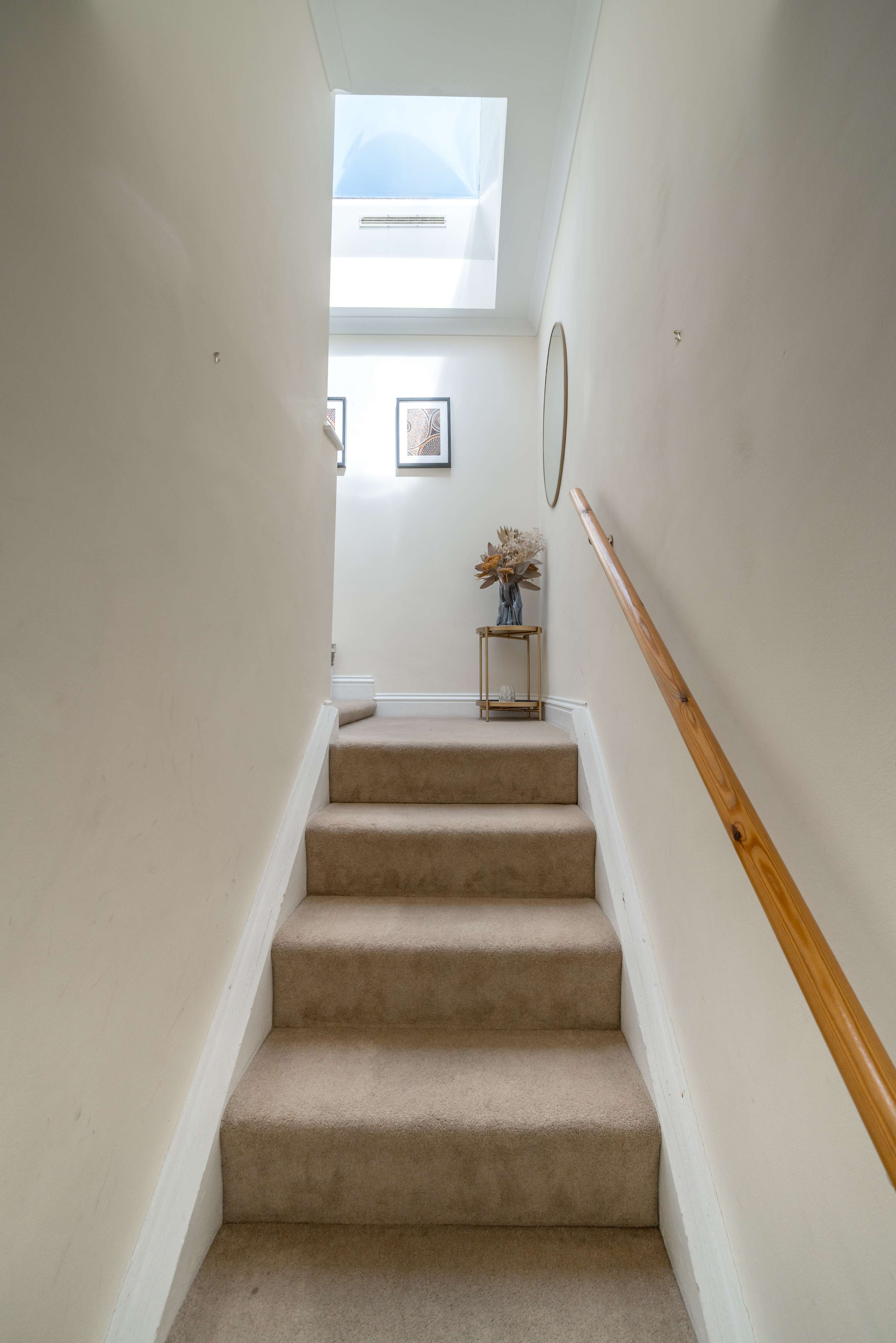 Battersea Park 7 Min walk • Balcony • Cafés Below in 521 Battersea Park Road SW11 3BN - Property image 42 - VivreStays