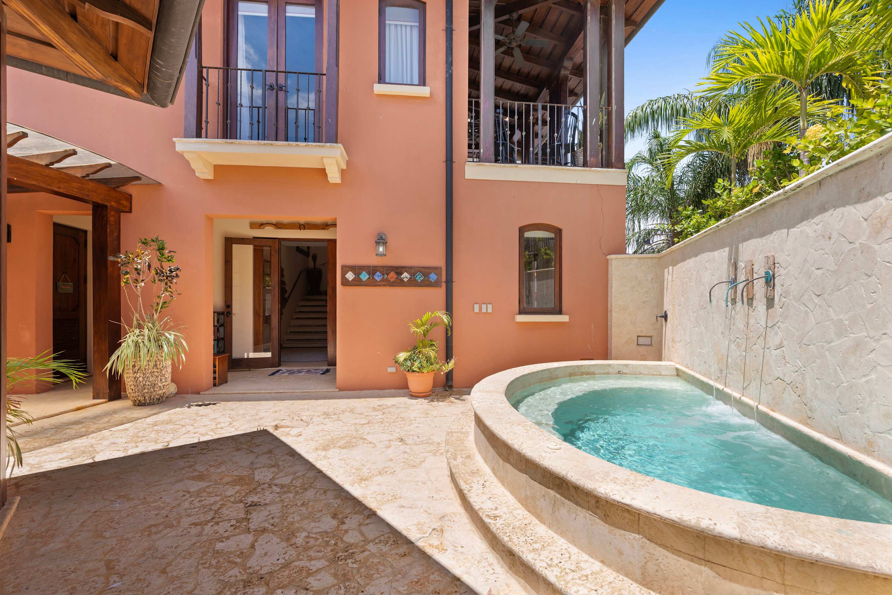 Private Colonial Villa | Plunge Pool & Trails