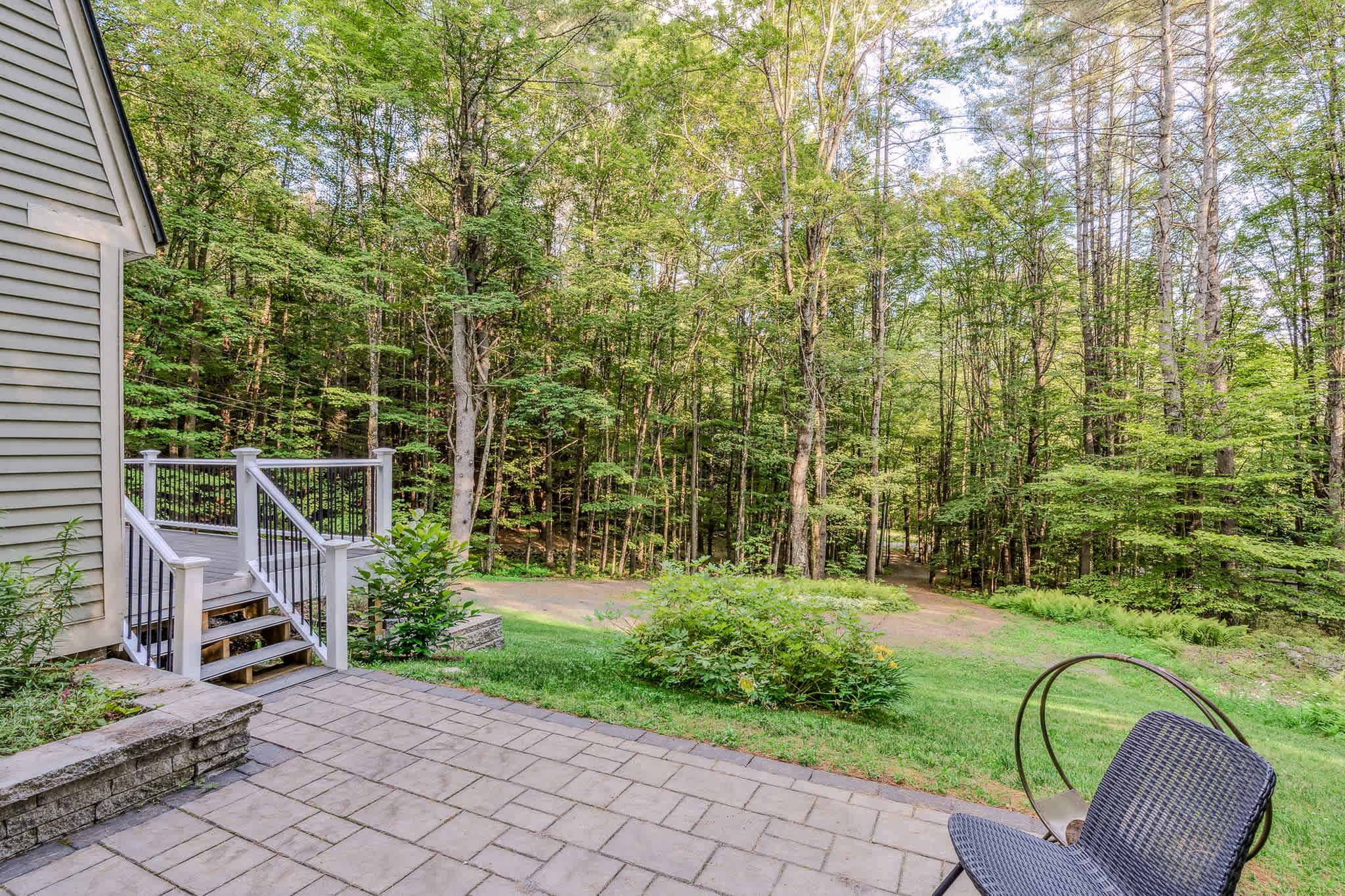 Acres & Views! Firepit, BBQ | Bayley Way Getaway