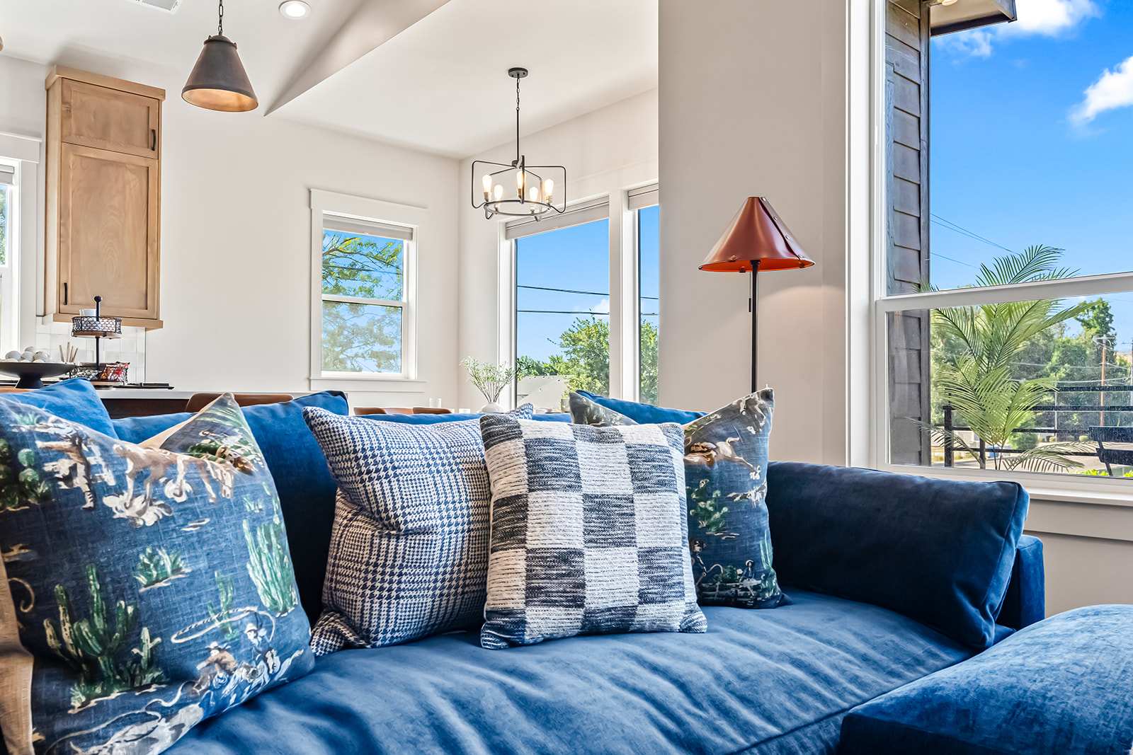 Dark & Sleek 3BR Escape by the Golf Course 4