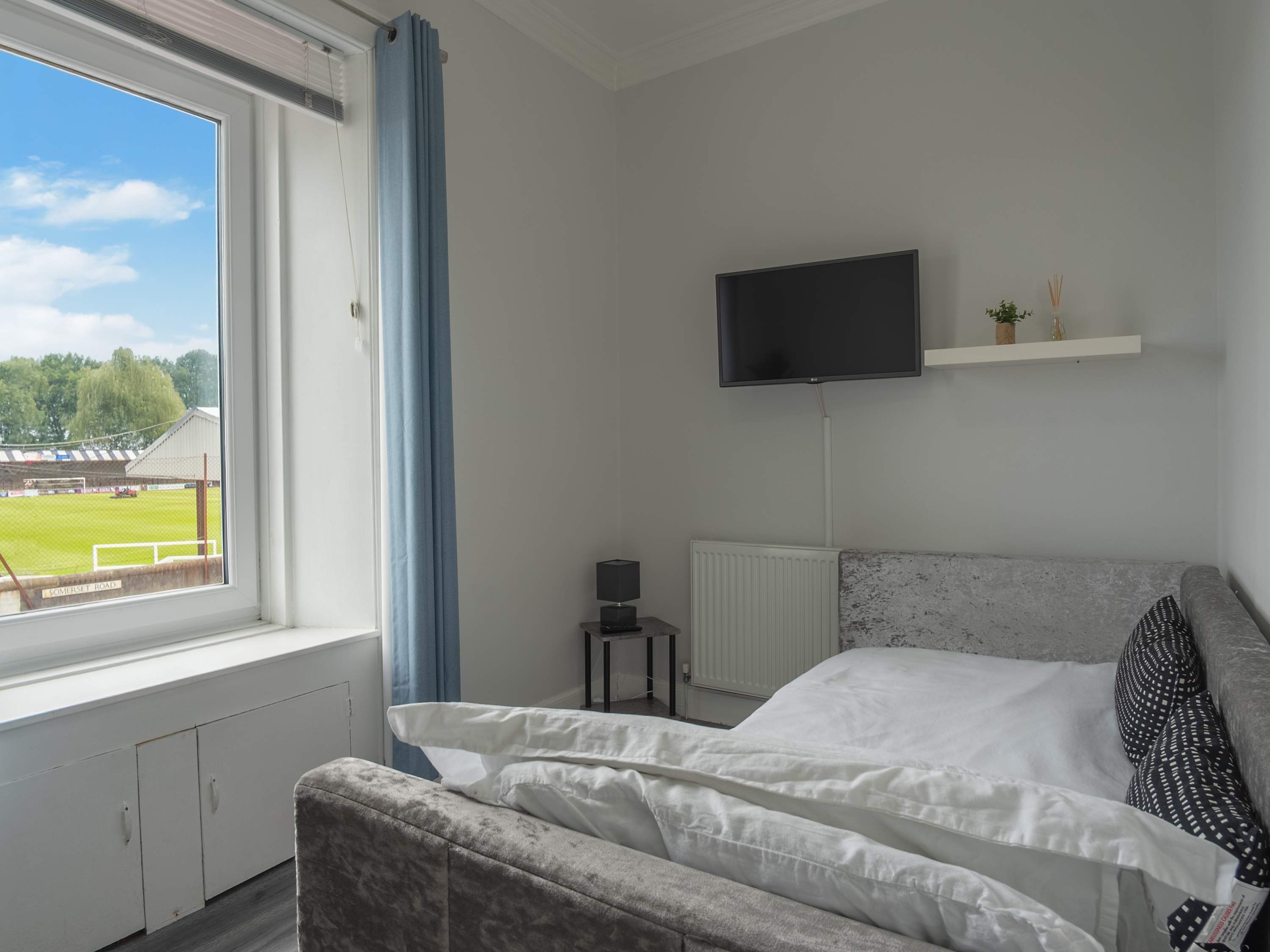 Ayr Coastal Apartment near Stadium, Free Parking in 4 Somerset Road KA8 9LY - Property image 20 - VivreStays