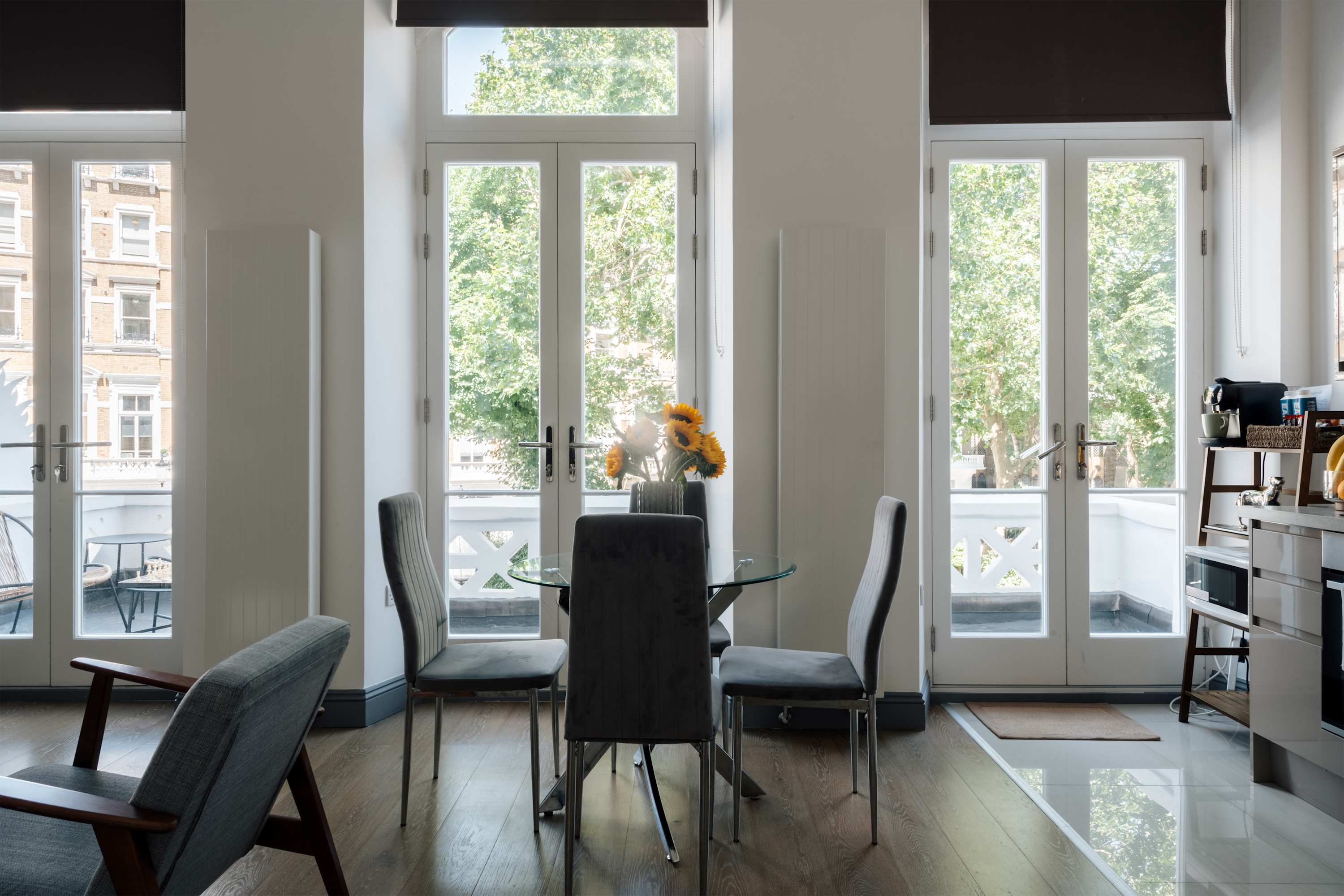 Royal Vibes in Kensington in Emperor's Gate 28 SW7 4HS - Property image 13 - VivreStays