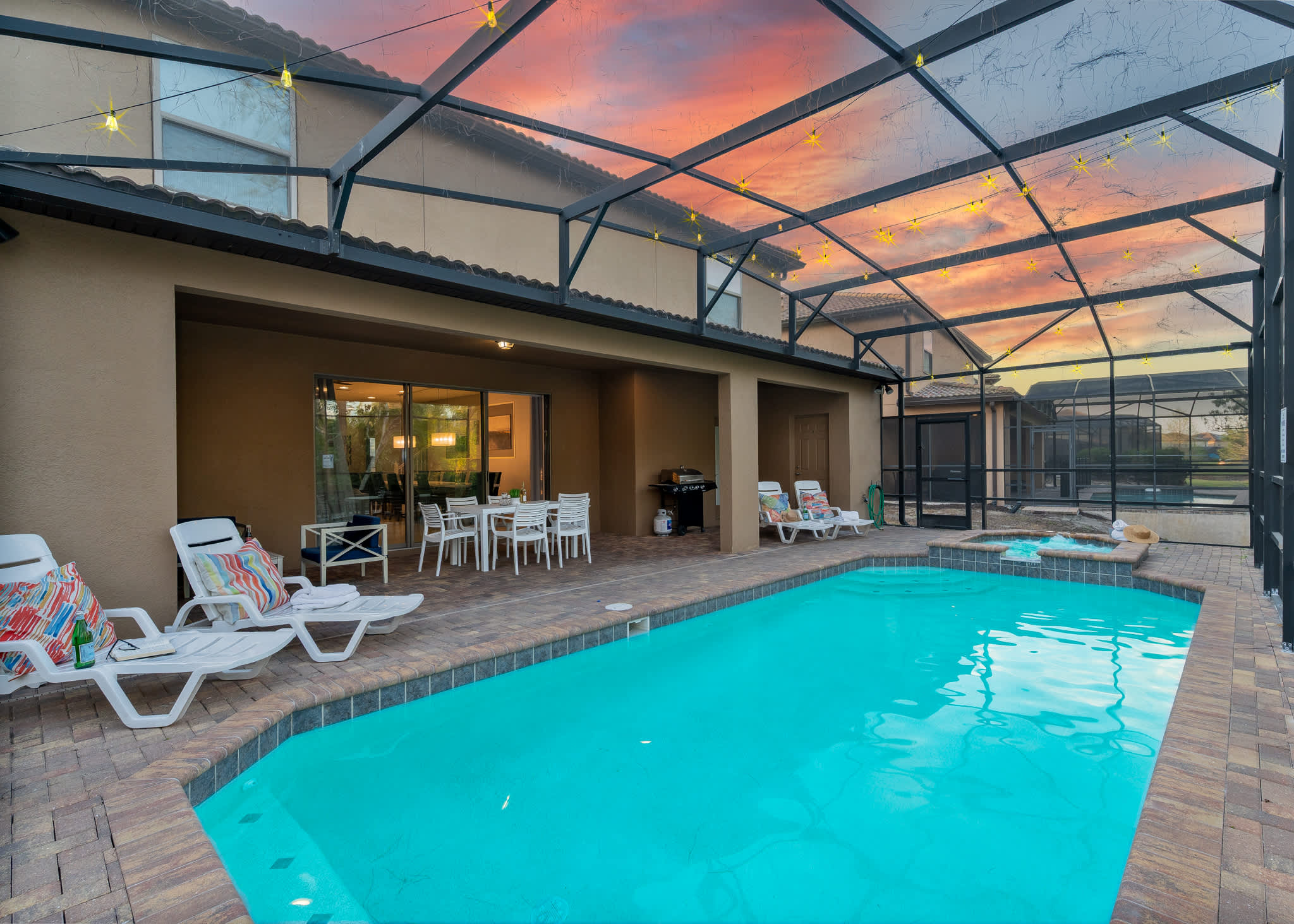 10MI to Disney + Private Pool! Free Waterpark