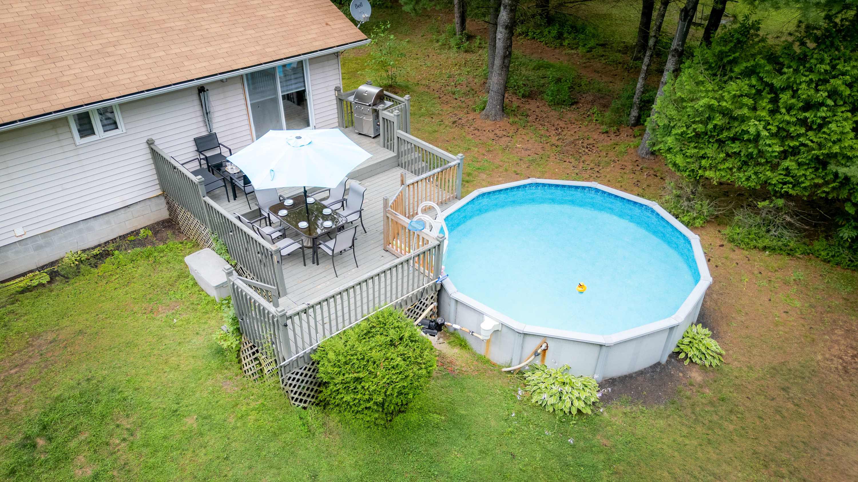 Petals Suite | Cozy Retreat Pool & Forested Views! — HERS, Ontario — vacation rental
