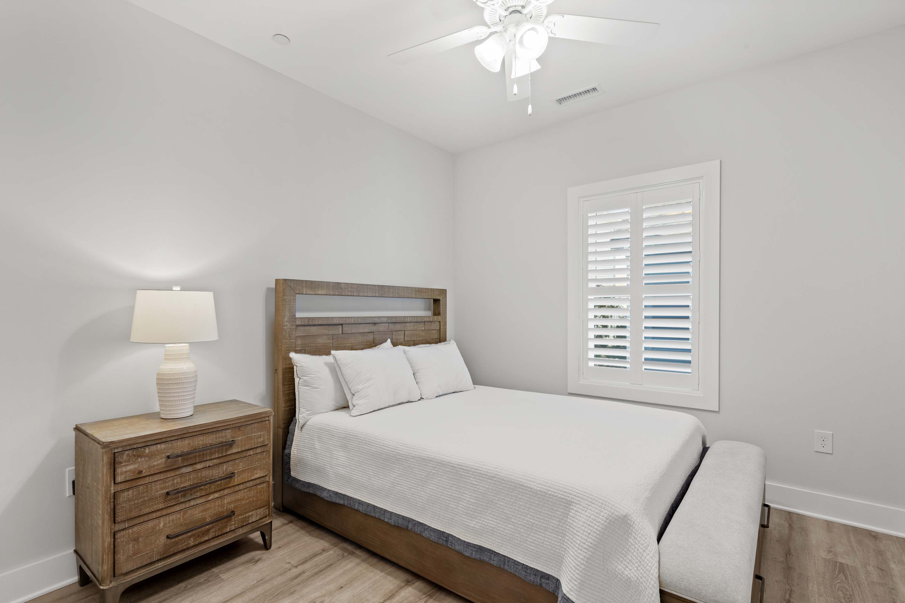 8240 Wilmington Ln | Family Townhome | Steps to the Beach