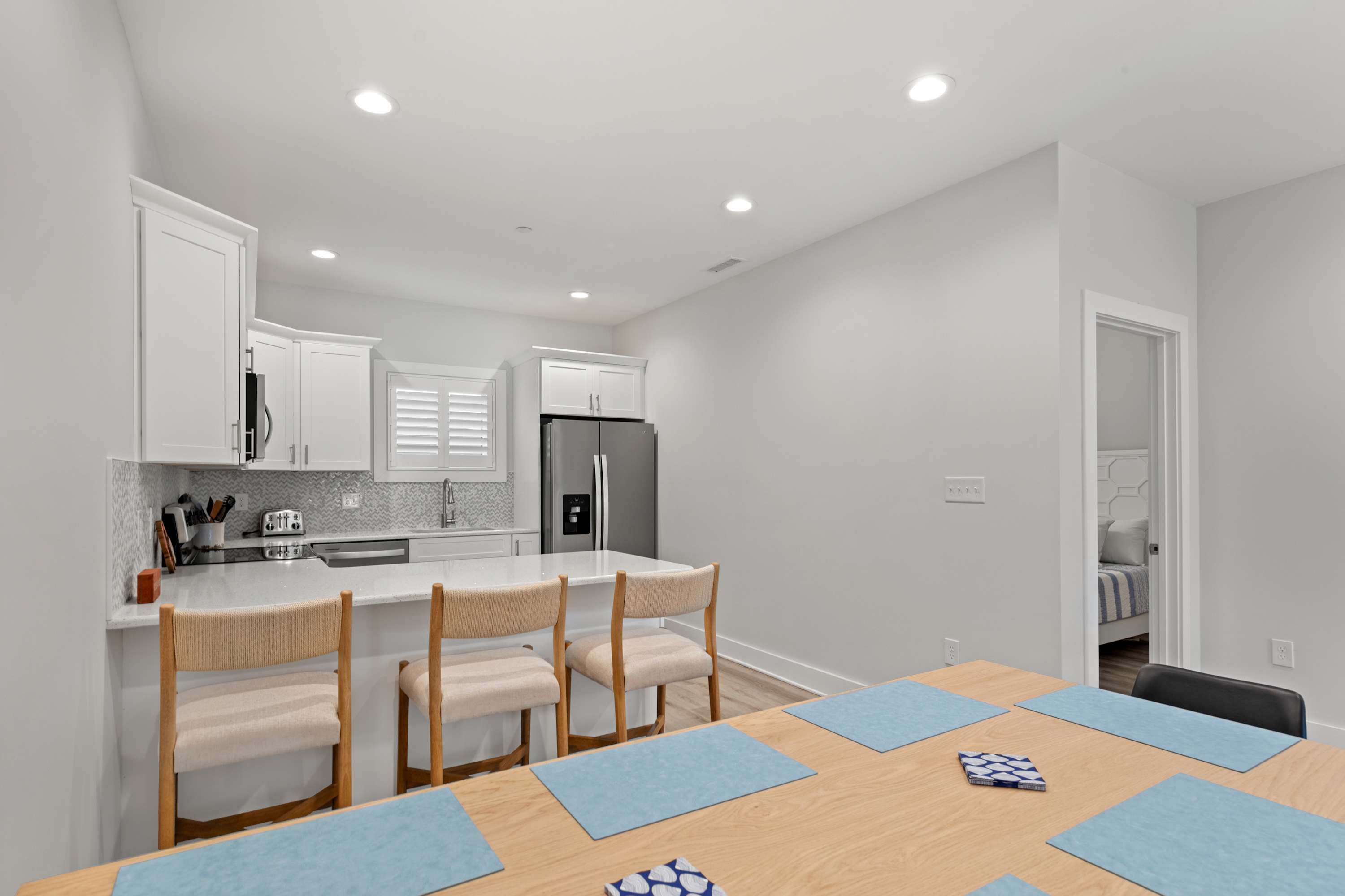 8240 Wilmington Ln | Family Townhome | Steps to the Beach