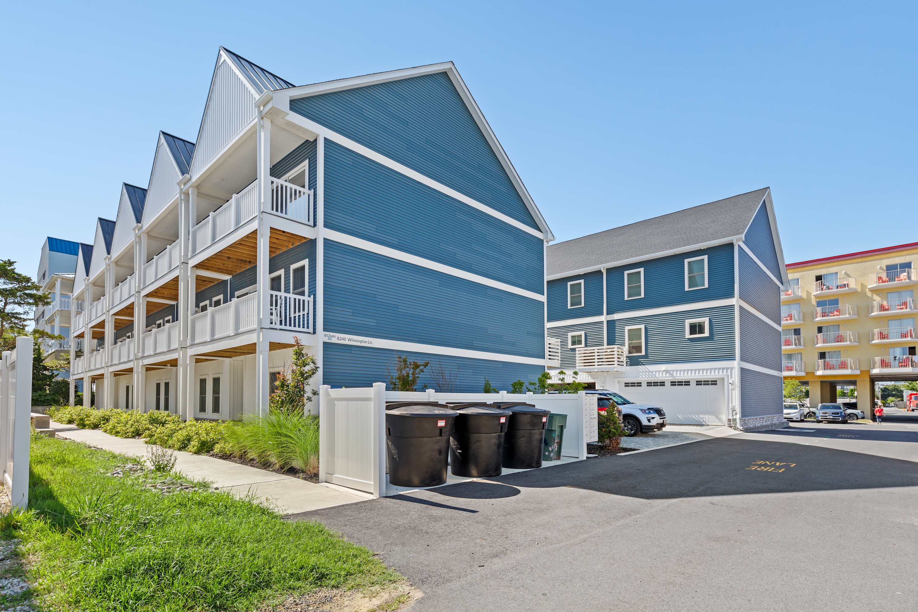 8240 Wilmington Ln | Family Townhome | Steps to the Beach