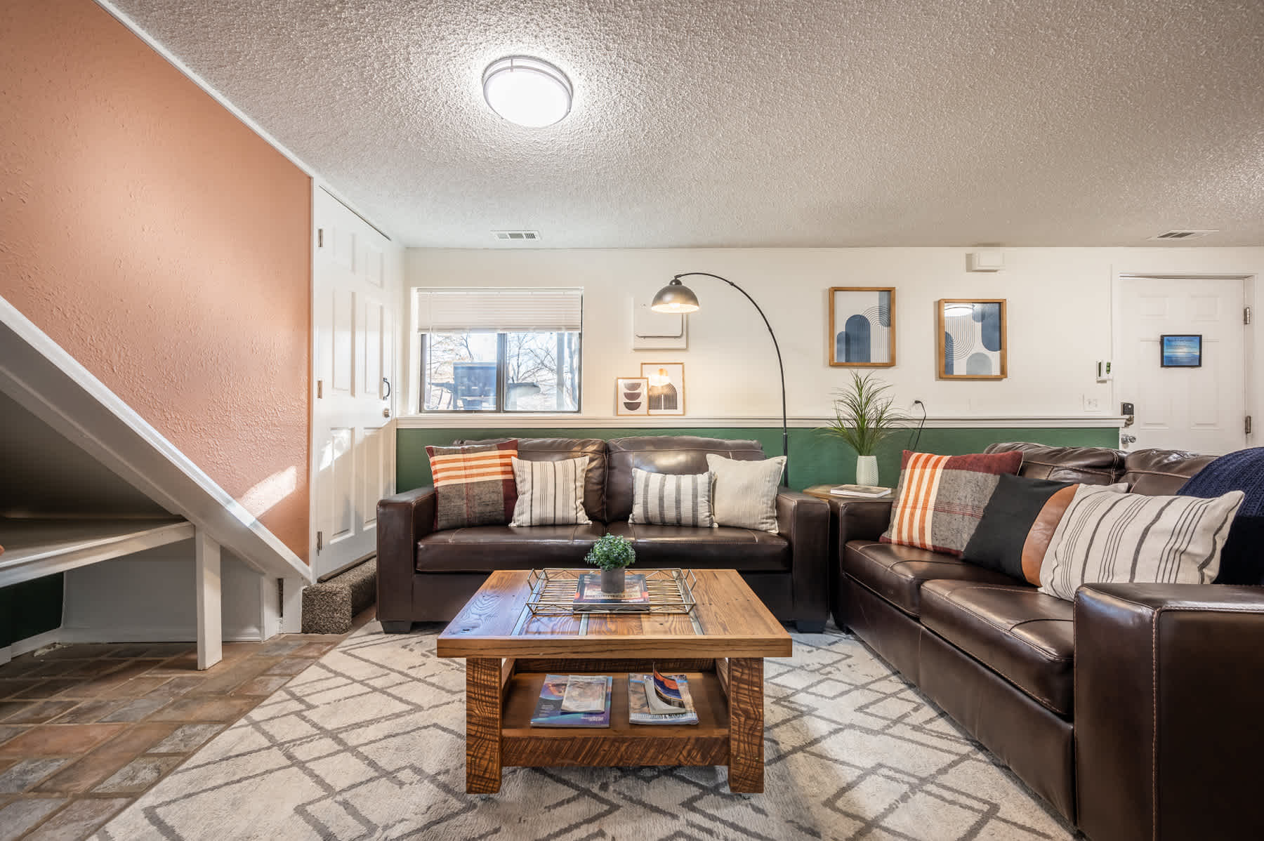 Hillside Perfection! Cozy Stay w/ Fire Pit & BBQ — Colorado Springs, CO — vacation rental