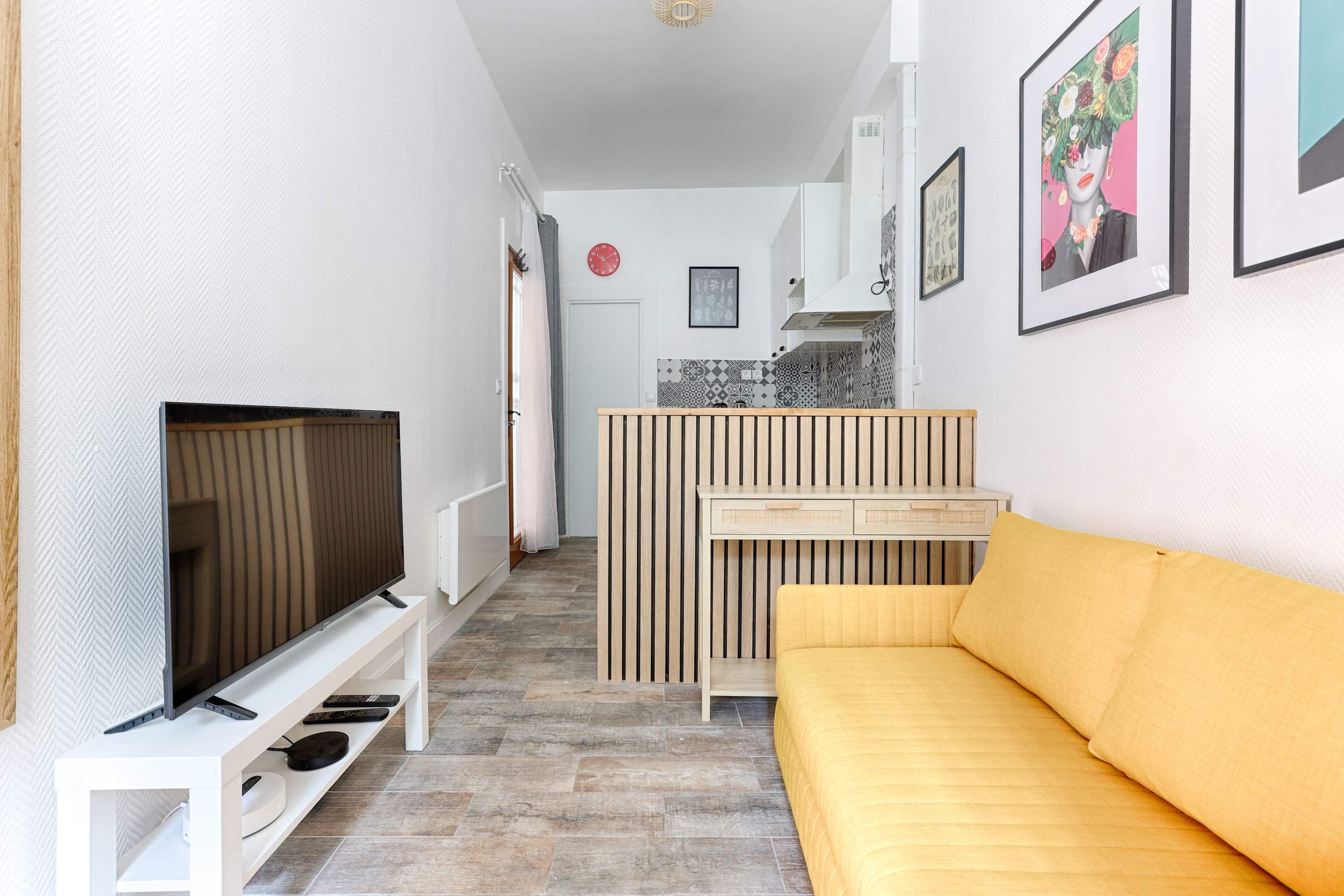 République Canal St Martin Charming Apartment – photo 14